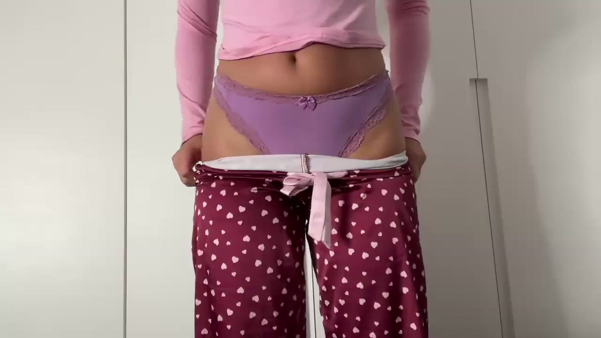 Gallery image thumbnail from BeaSaitou's myfreecams stream on, 02/21/2024, 22:47 image 17 of 20