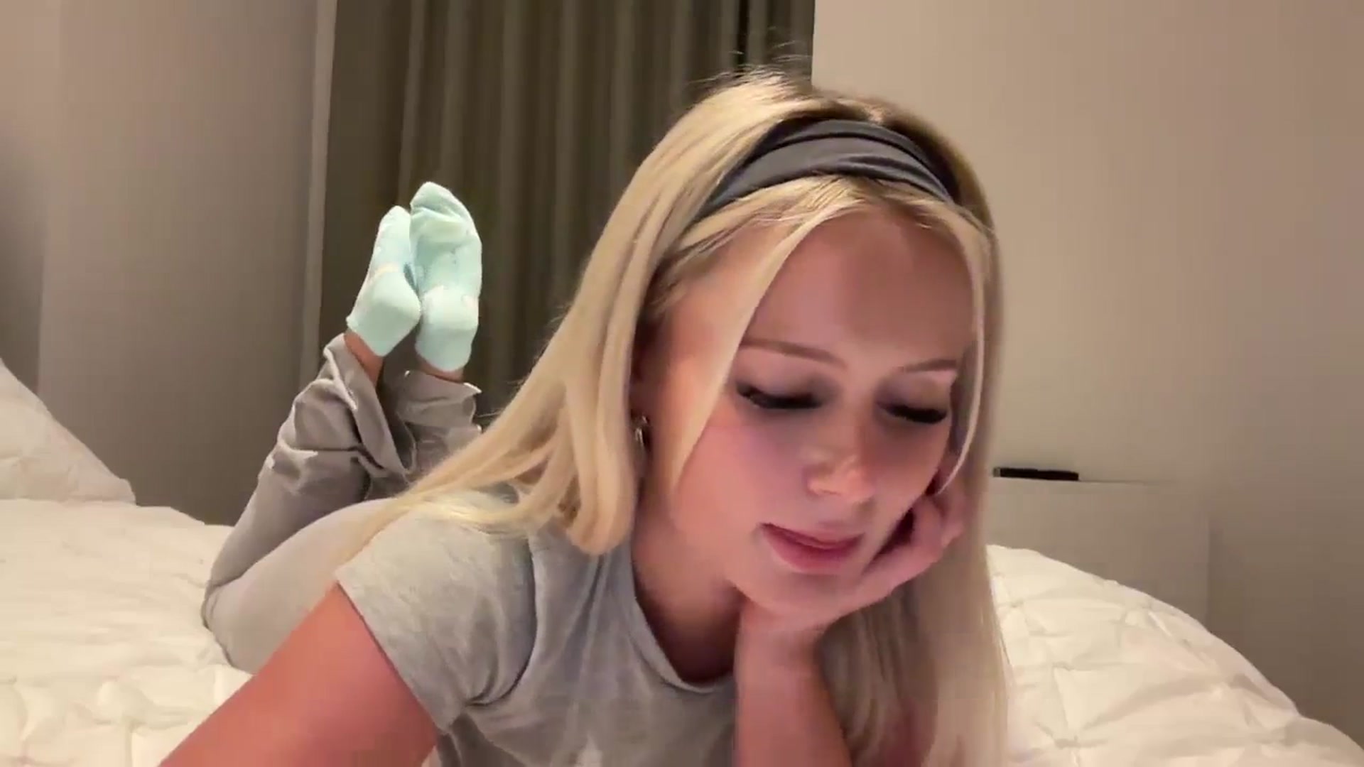 Gallery image thumbnail from BeaSaitou's myfreecams stream on, 03/20/2024, 19:02 image 11 of 20