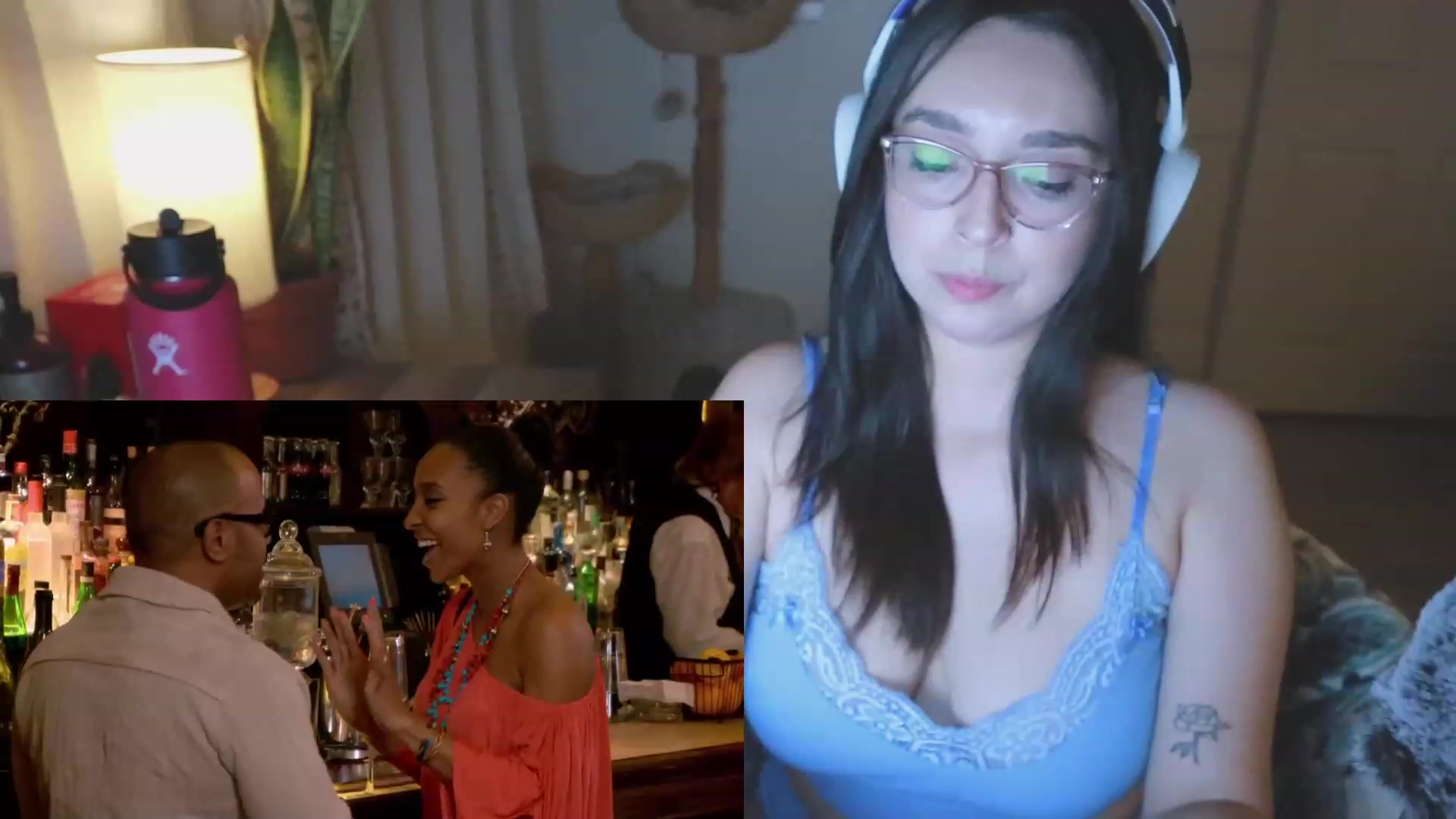 Gallery image thumbnail from BeaWolfie's myfreecams stream on, 11/25/2022, 06:43 image 12 of 20