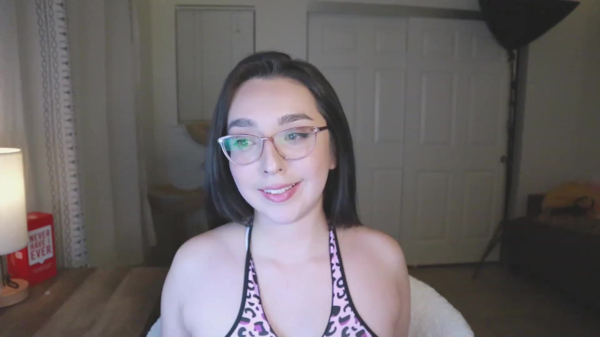 Gallery image thumbnail from BeaWolfie's myfreecams stream on, 01/06/2023, 05:55 image 5 of 20