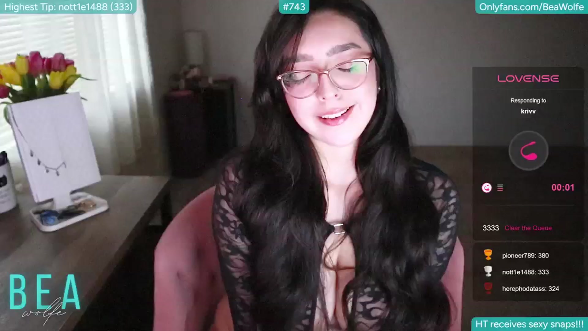 Gallery image thumbnail from BeaWolfie's myfreecams stream on, 02/16/2024, 04:43 image 5 of 20