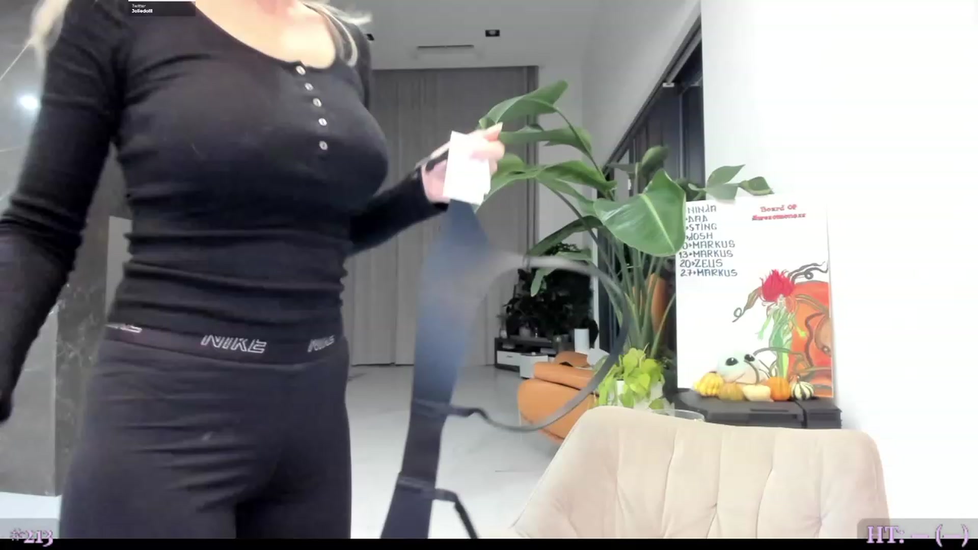 Gallery image thumbnail from BeastJolie's myfreecams stream on, 10/30/2023, 24:01 image 8 of 20