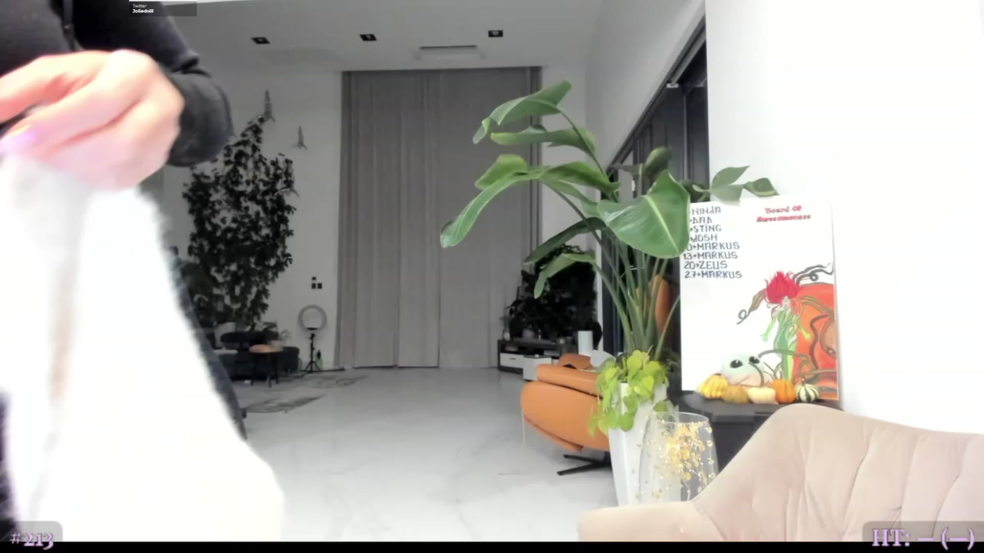 Gallery image thumbnail from BeastJolie's myfreecams stream on, 10/30/2023, 24:01 image 10 of 20