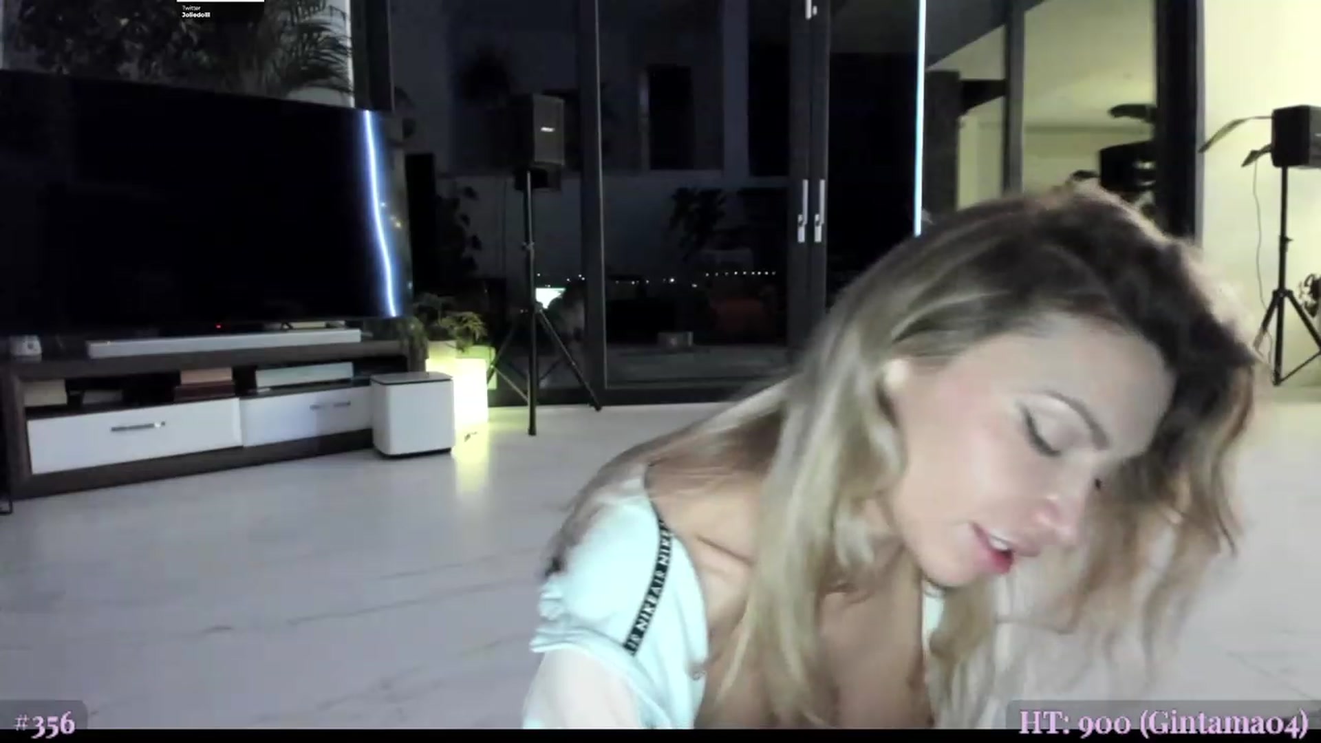Gallery image thumbnail from BeastJolie's myfreecams stream on, 11/16/2023, 03:33 image 20 of 20
