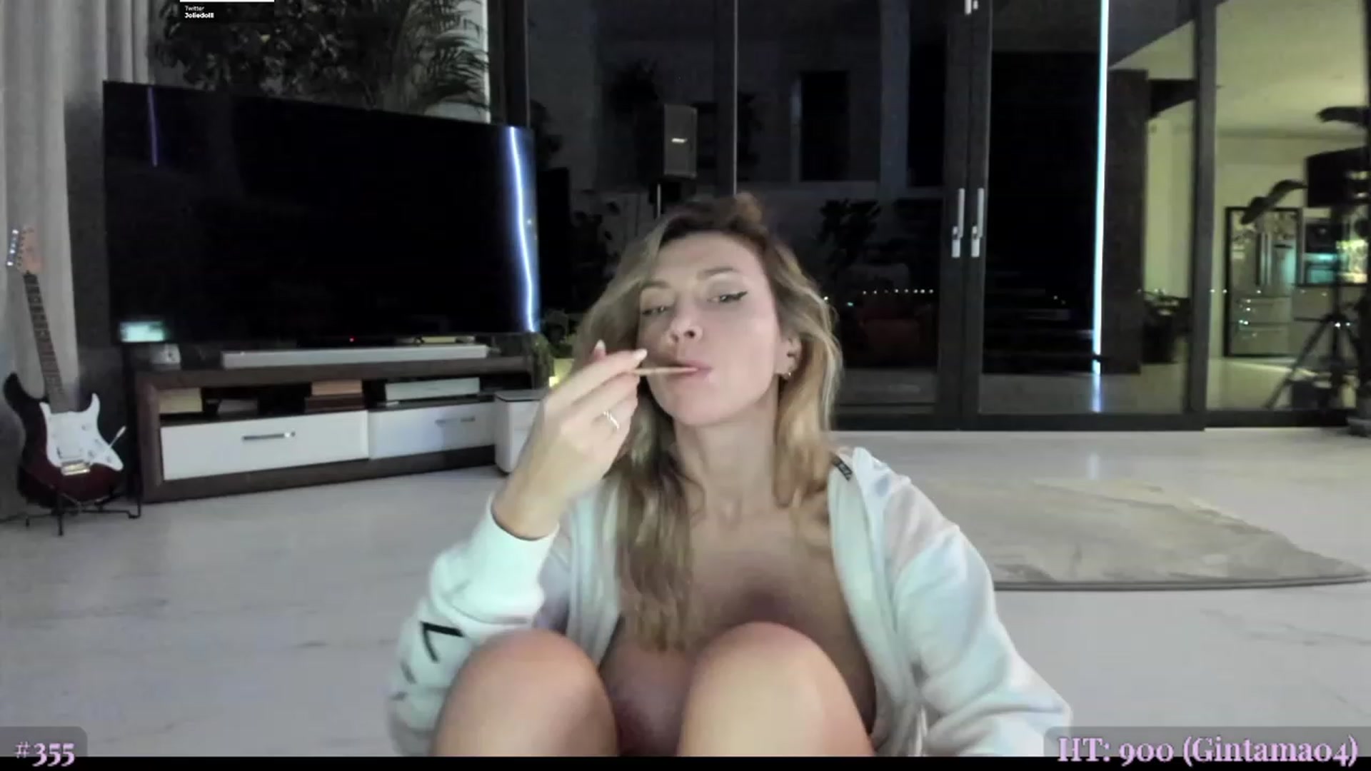 Gallery image thumbnail from BeastJolie's myfreecams stream on, 11/16/2023, 04:03 image 14 of 20
