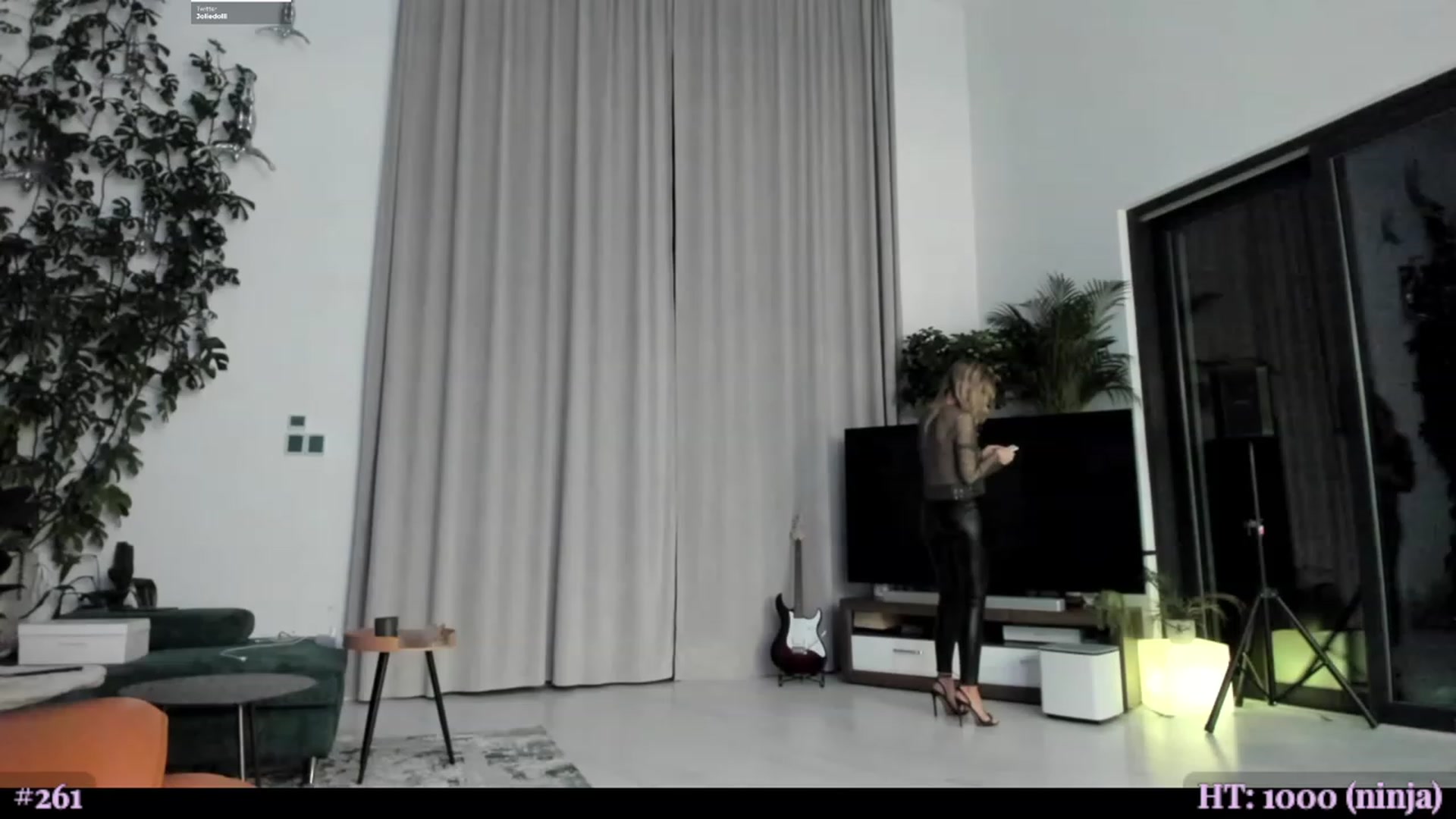 Gallery image thumbnail from BeastJolie's myfreecams stream on, 11/17/2023, 03:53 image 18 of 20