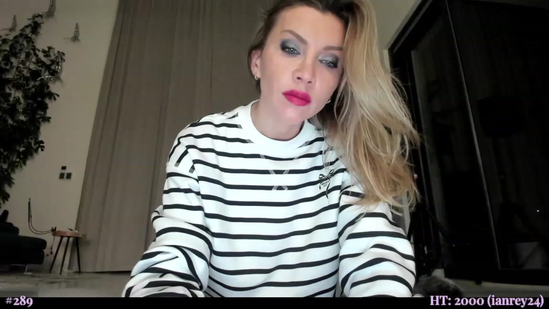 Gallery image thumbnail from BeastJolie's myfreecams stream on, 11/25/2023, 03:42 image 19 of 20