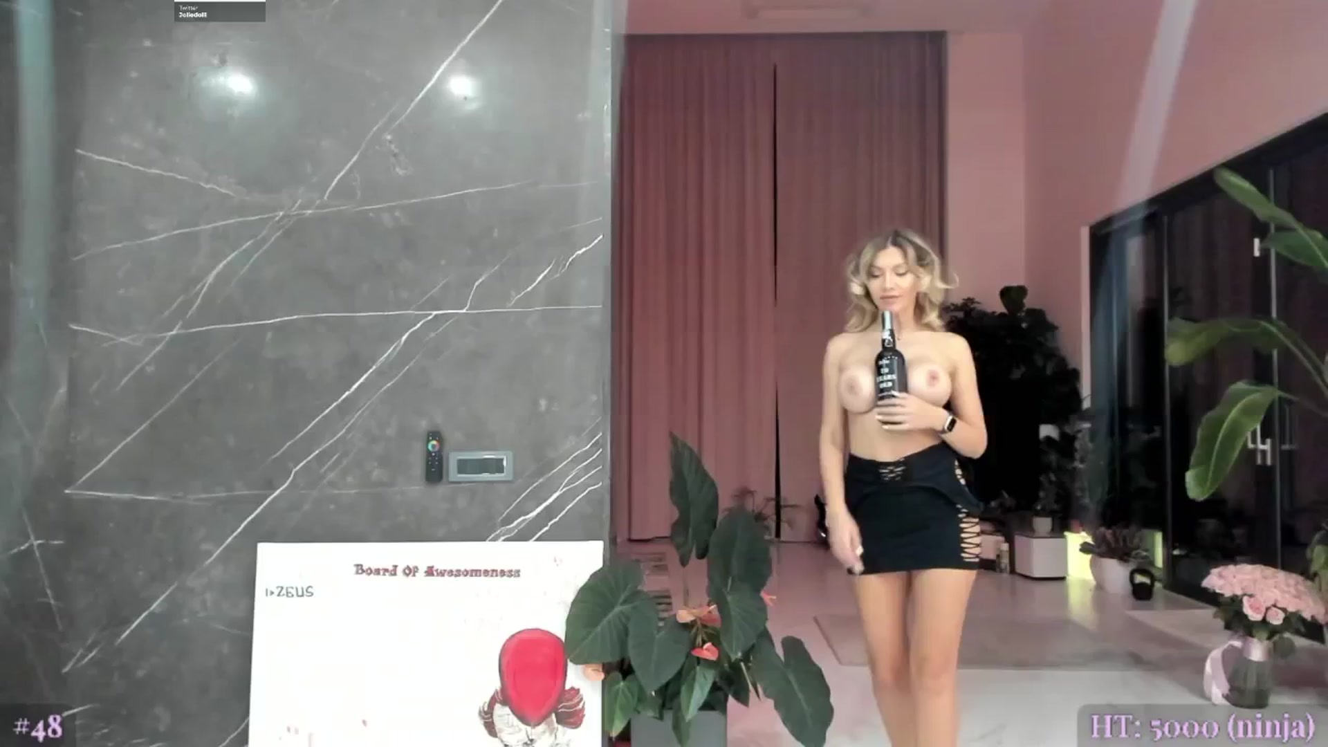 Gallery image thumbnail from BeastJolie's myfreecams stream on, 10/03/2024, 24:02 image 6 of 20