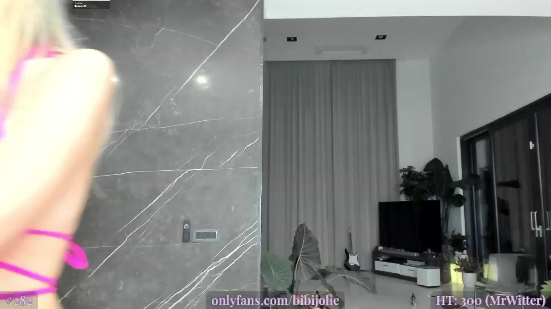 Gallery image thumbnail from BeastJolie's myfreecams stream on, 11/24/2024, 24:51 image 7 of 20