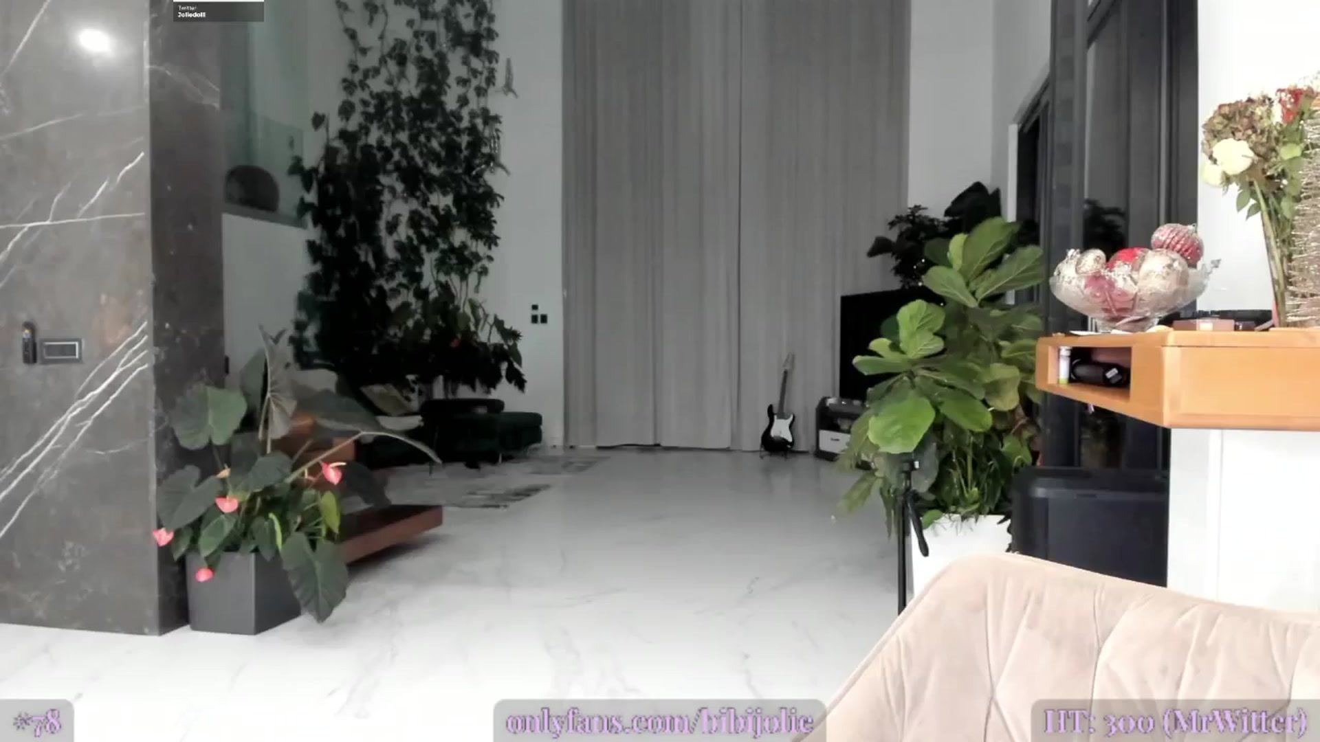 Gallery image thumbnail from BeastJolie's myfreecams stream on, 12/07/2024, 24:02 image 5 of 20