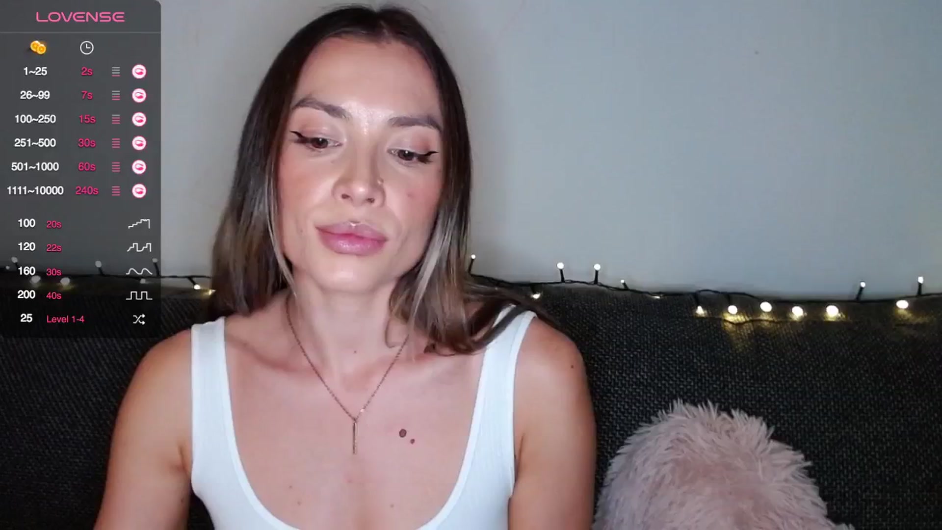 Gallery image thumbnail from Beastie_'s myfreecams stream on, 03/17/2025, 13:21 image 3 of 20
