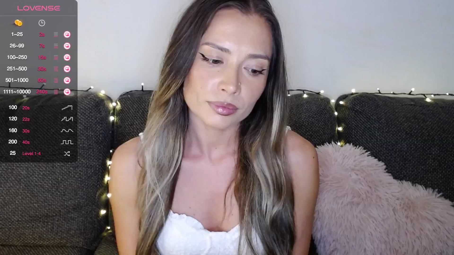 Gallery image thumbnail from Beastie_'s myfreecams stream on, 03/31/2025, 13:02 image 3 of 20