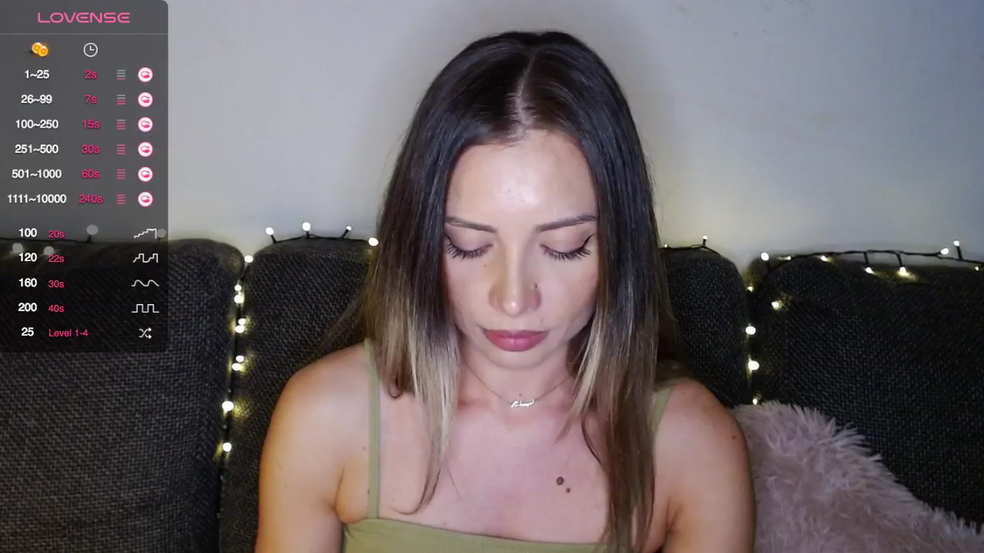 Gallery image thumbnail from Beastie_'s myfreecams stream on, 04/01/2025, 11:37 image 18 of 20