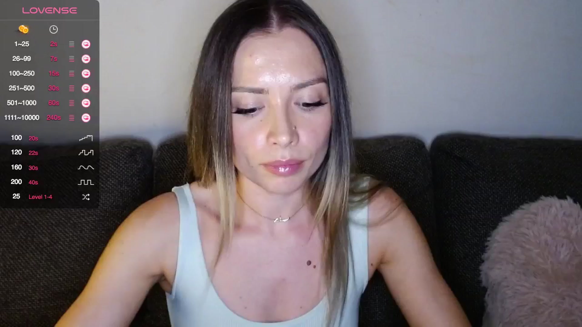 Gallery image thumbnail from Beastie_'s myfreecams stream on, 04/18/2025, 18:29 image 4 of 20