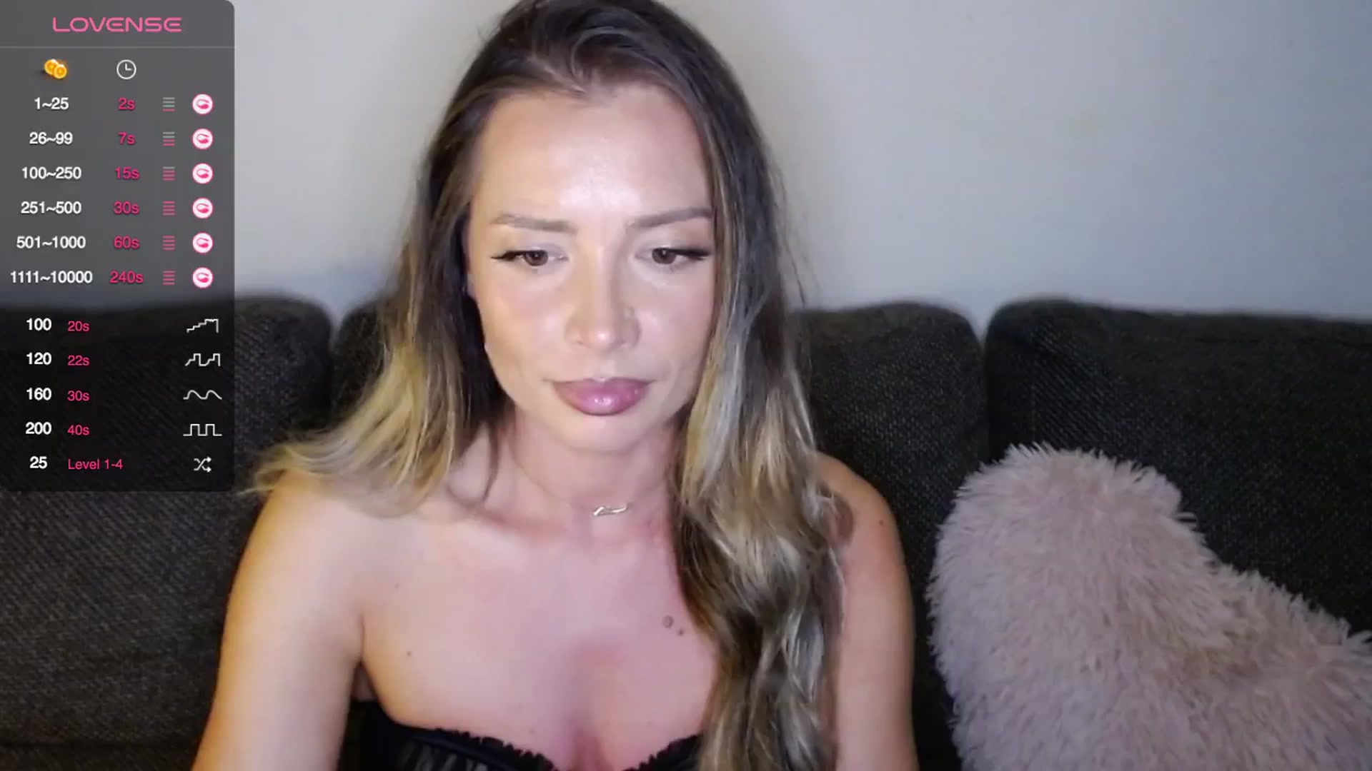 Gallery image thumbnail from Beastie_'s myfreecams stream on, 04/19/2025, 20:52 image 6 of 20