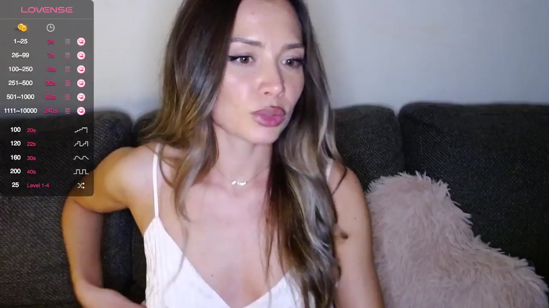Gallery image thumbnail from Beastie_'s myfreecams stream on, 04/20/2025, 21:54 image 1 of 20