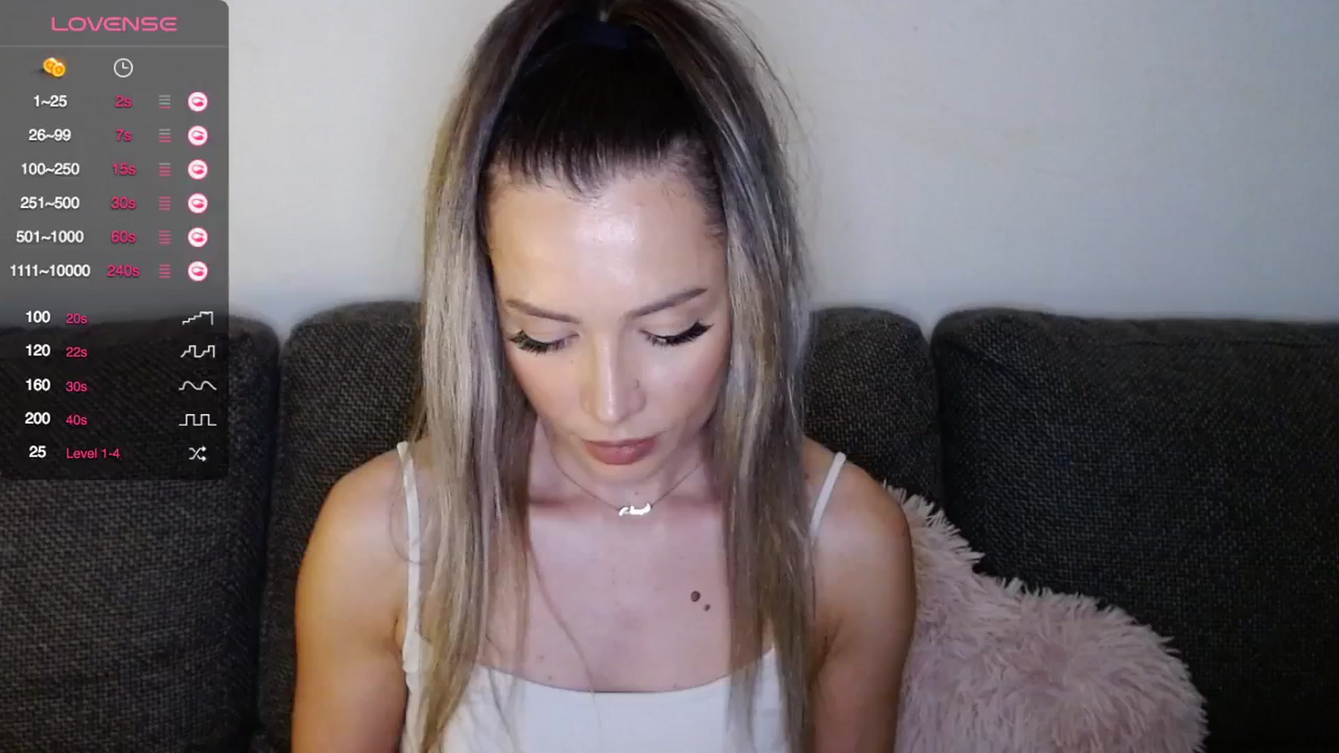 Gallery image thumbnail from Beastie_'s myfreecams stream on, 05/05/2025, 11:30 image 15 of 20