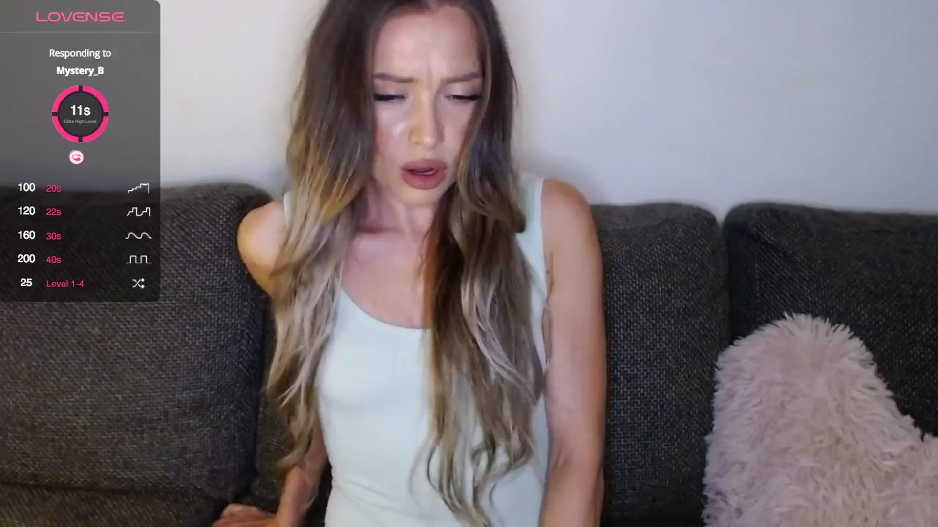 Gallery image thumbnail from Beastie_'s myfreecams stream on, 05/16/2025, 12:05 image 6 of 20