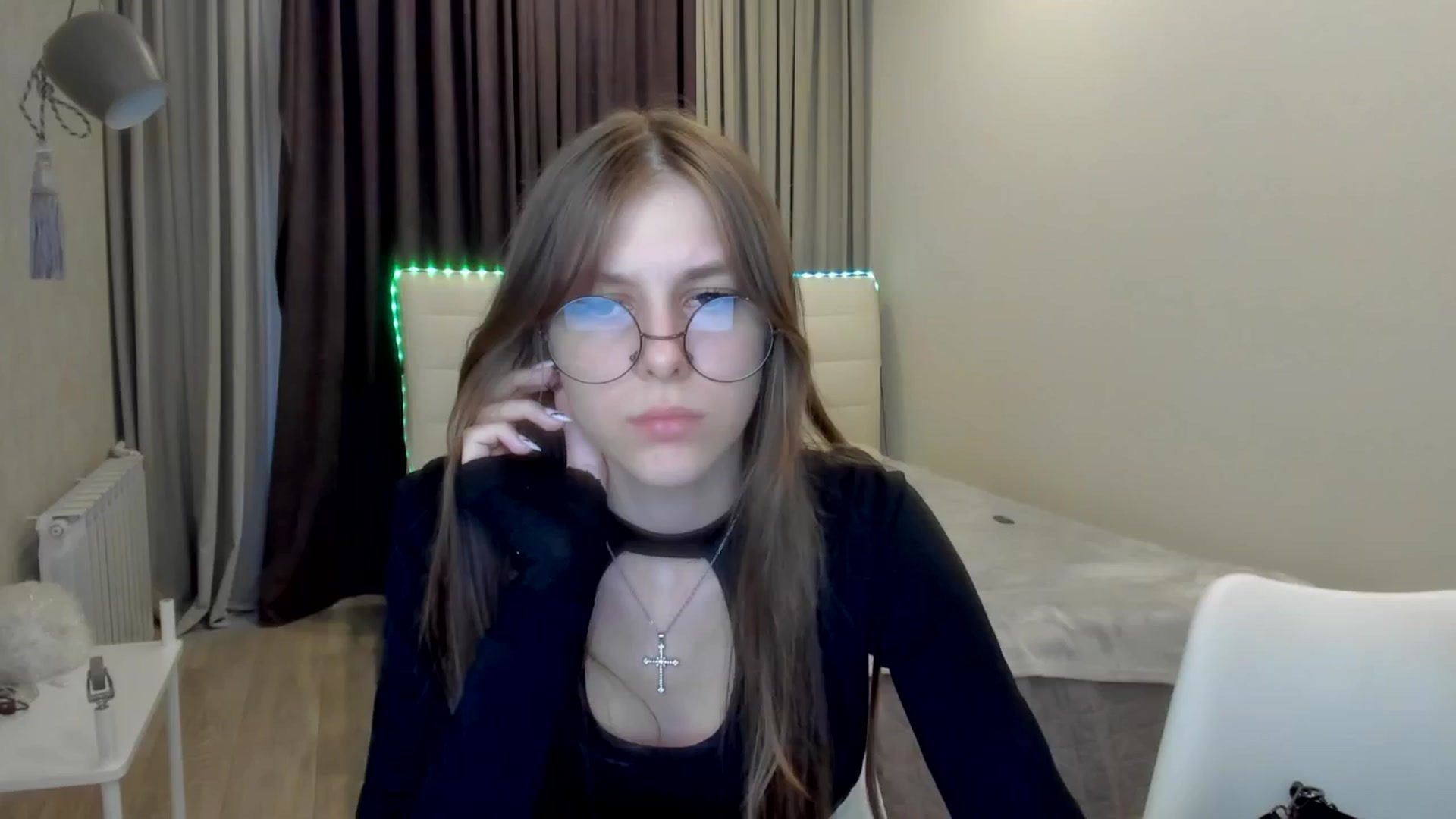 Gallery image thumbnail from BeataNorr's myfreecams stream on, 07/25/2025, 16:39 image 19 of 20