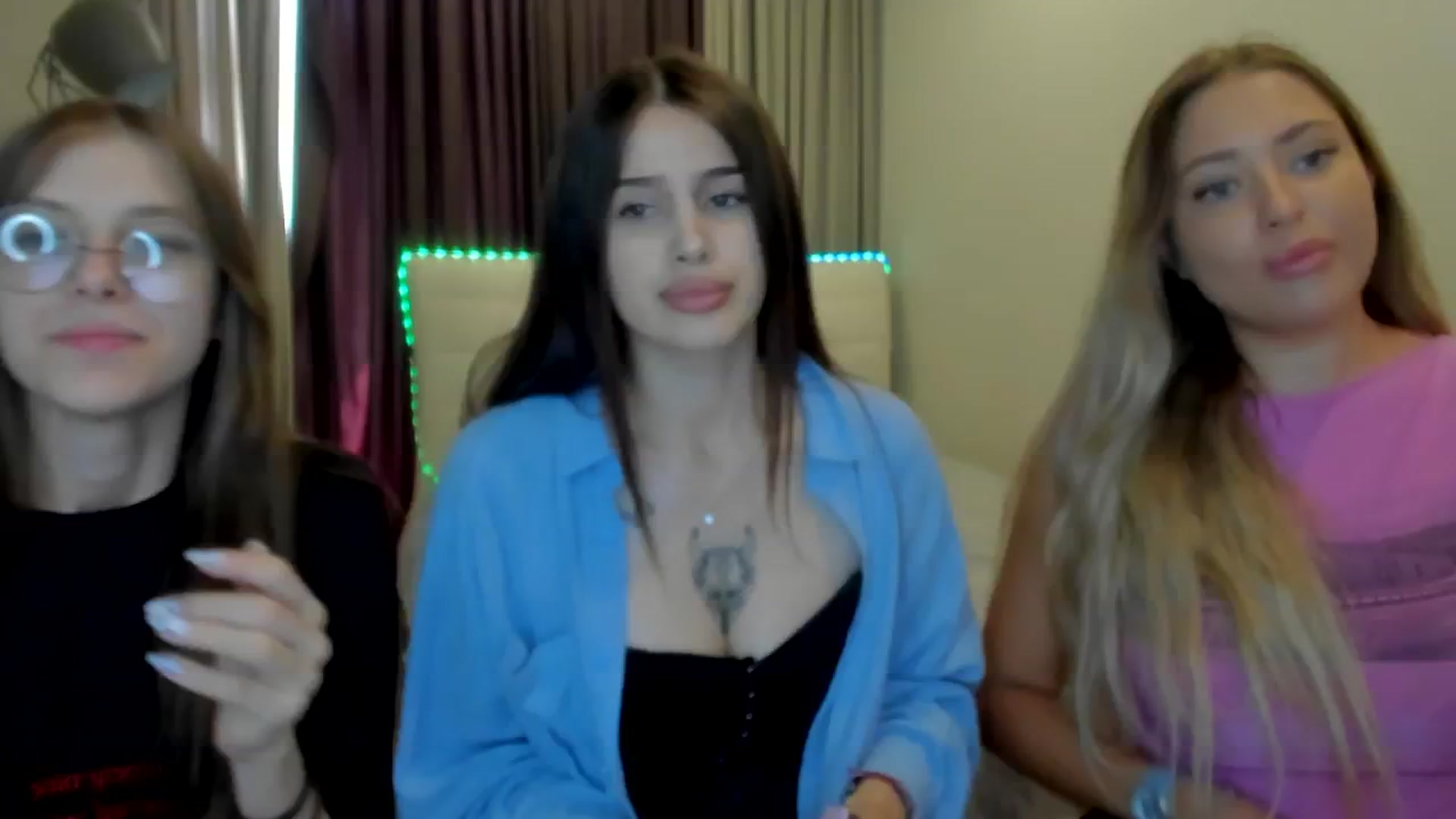 Gallery image thumbnail from BeataNorr's myfreecams stream on, 07/26/2025, 07:58 image 7 of 20