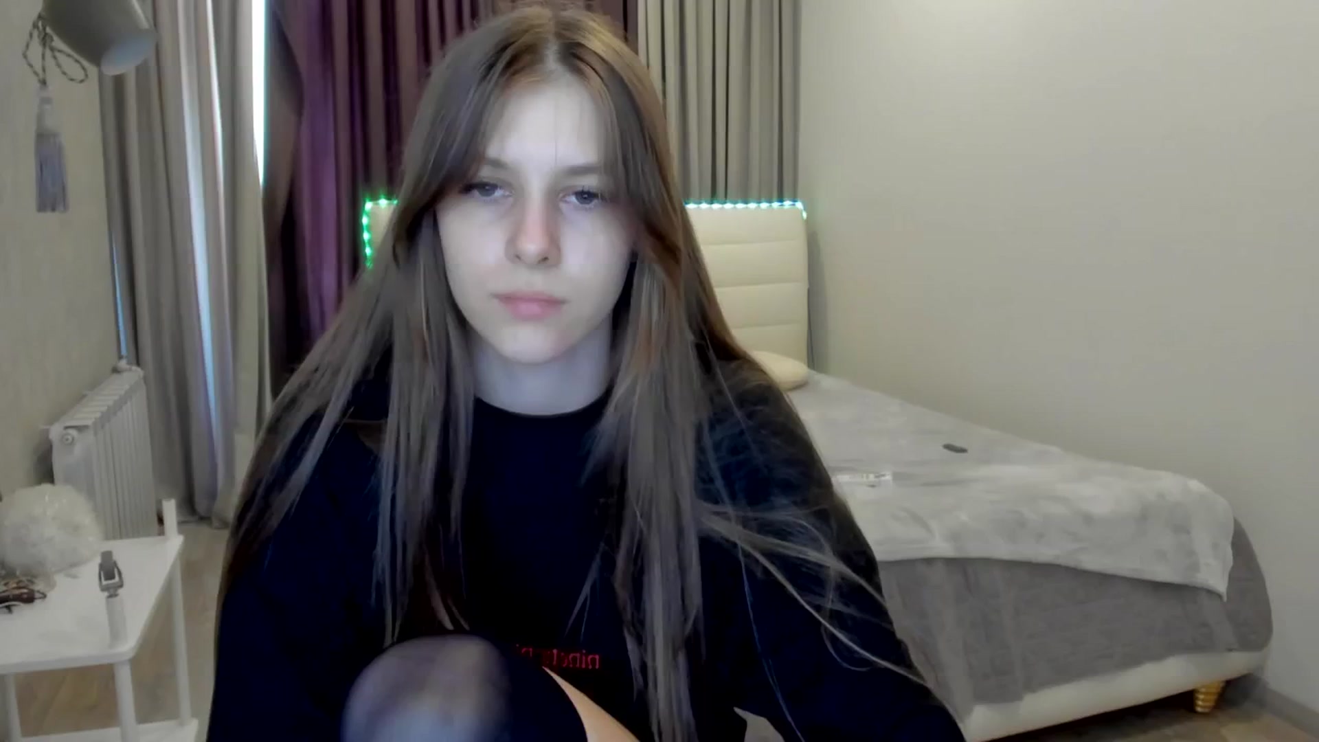 Gallery image thumbnail from BeataNorr's myfreecams stream on, 07/26/2025, 10:17 image 16 of 20