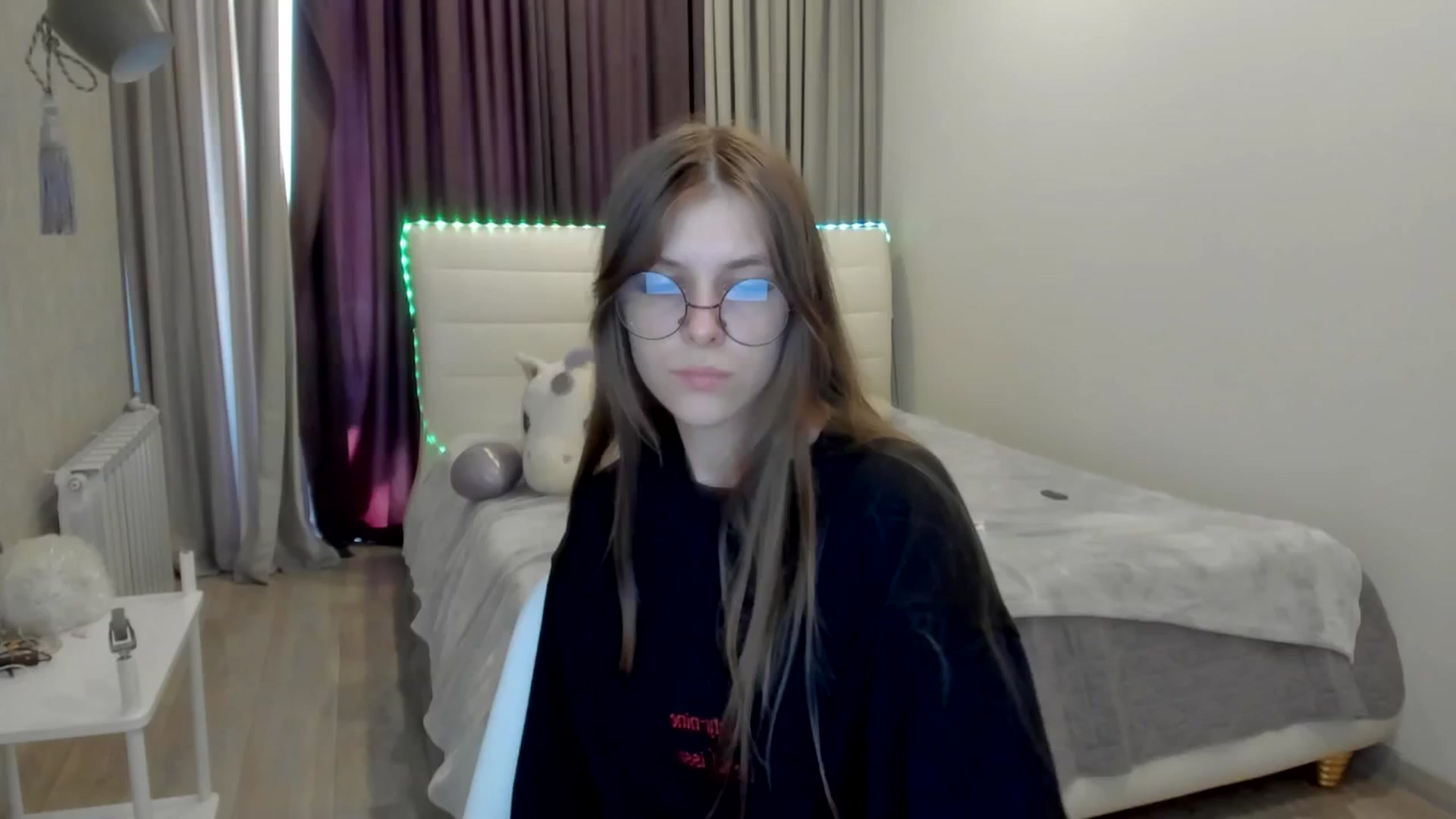 Gallery image thumbnail from BeataNorr's myfreecams stream on, 07/26/2025, 10:17 image 5 of 20