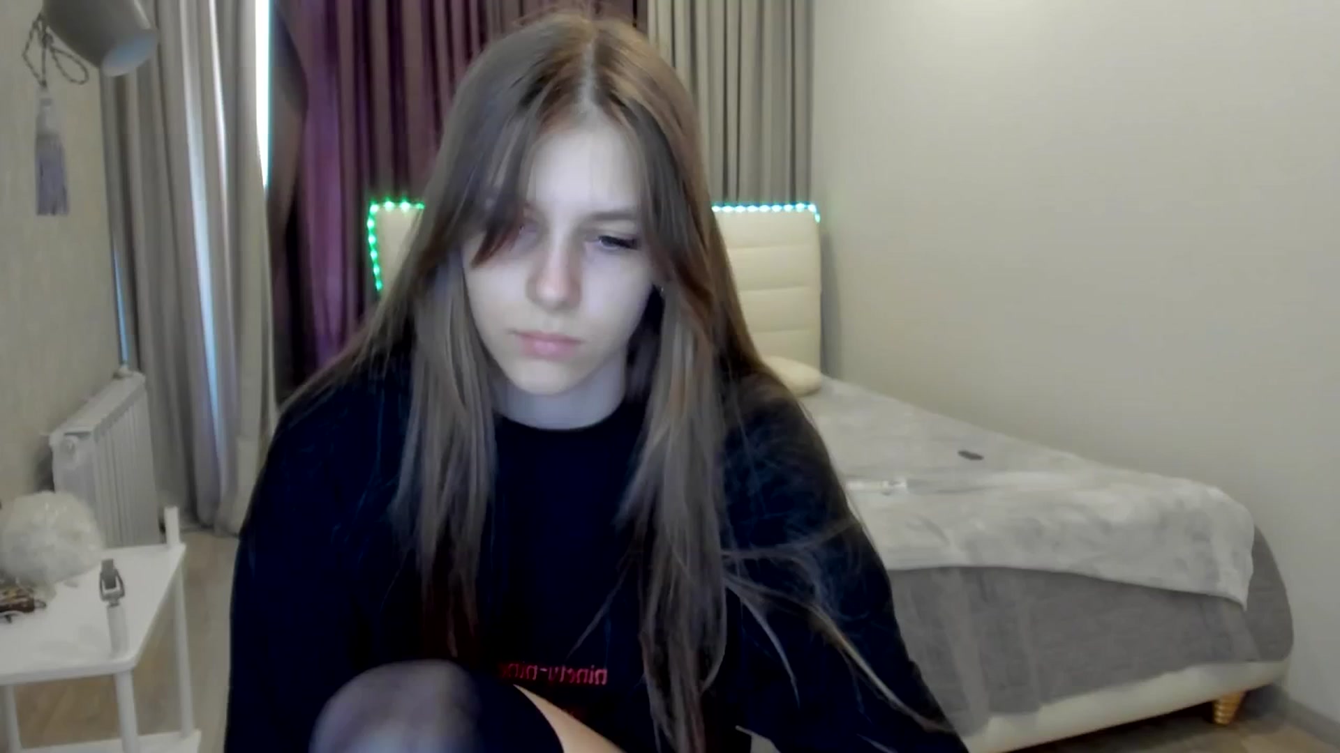 Gallery image thumbnail from BeataNorr's myfreecams stream on, 07/26/2025, 10:17 image 18 of 20