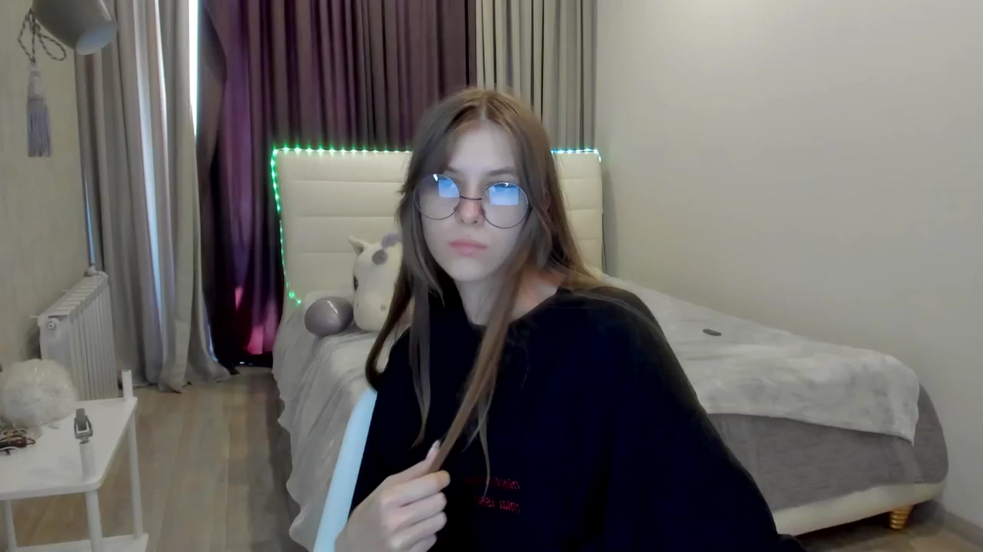 Gallery image thumbnail from BeataNorr's myfreecams stream on, 07/26/2025, 10:17 image 6 of 20