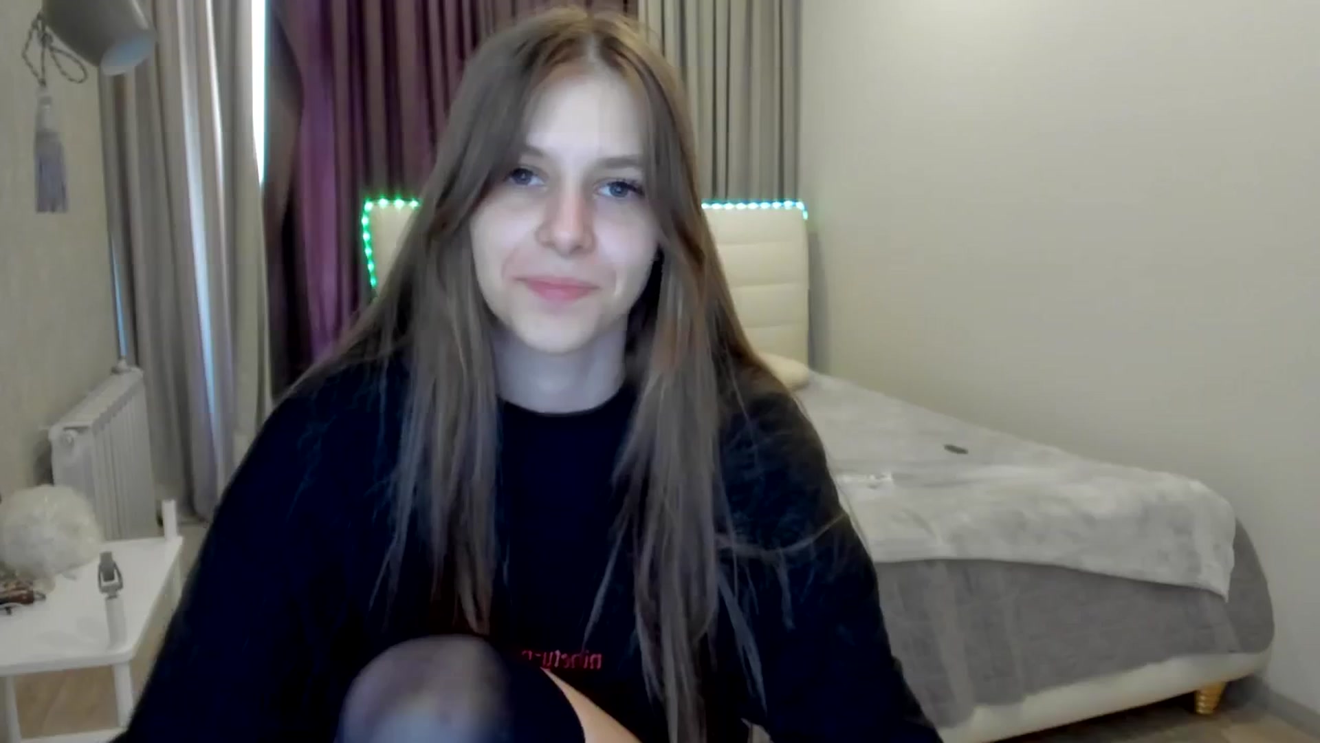 Gallery image thumbnail from BeataNorr's myfreecams stream on, 07/26/2025, 10:17 image 19 of 20