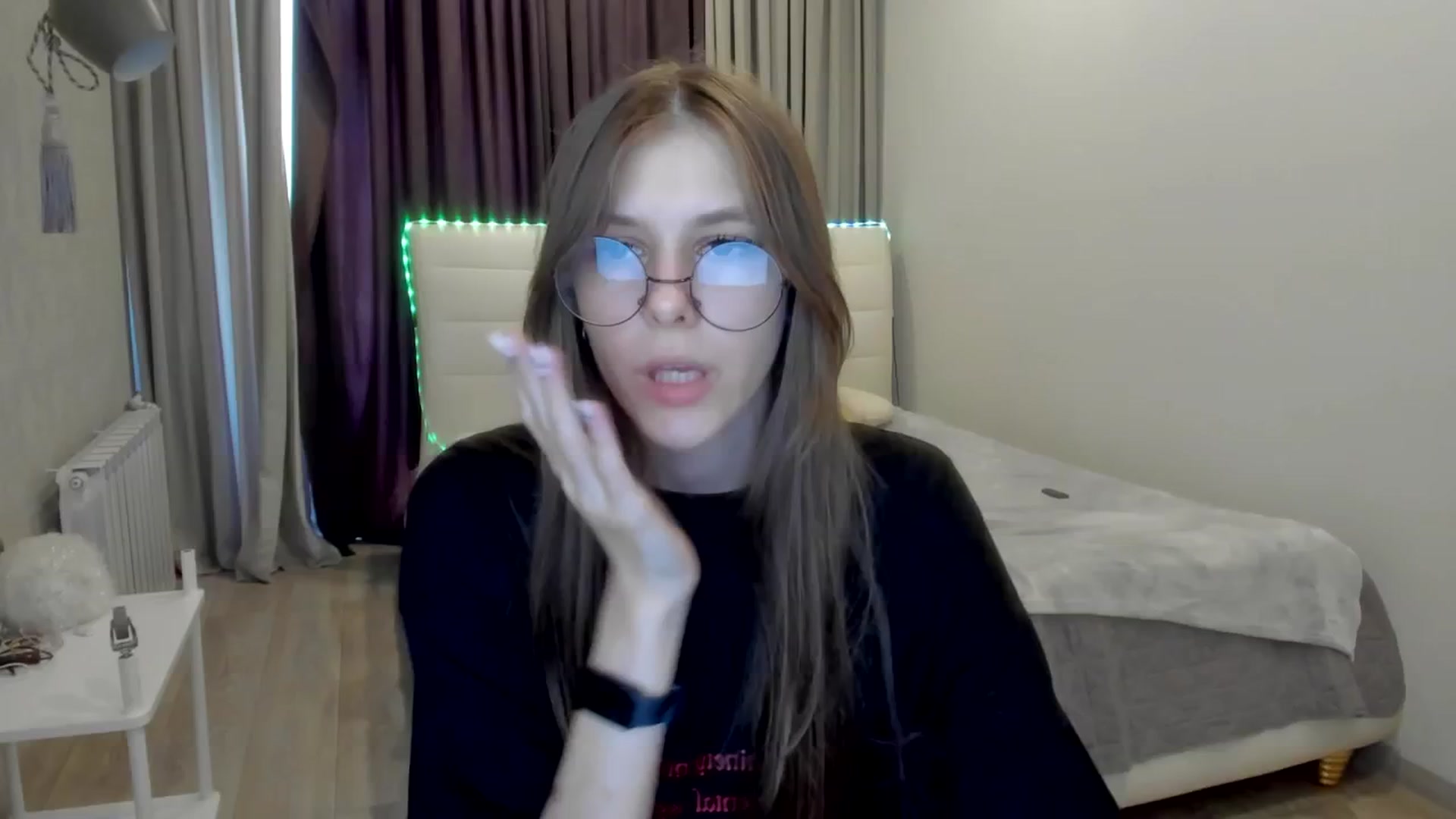 Gallery image thumbnail from BeataNorr's myfreecams stream on, 07/26/2025, 10:40 image 4 of 20