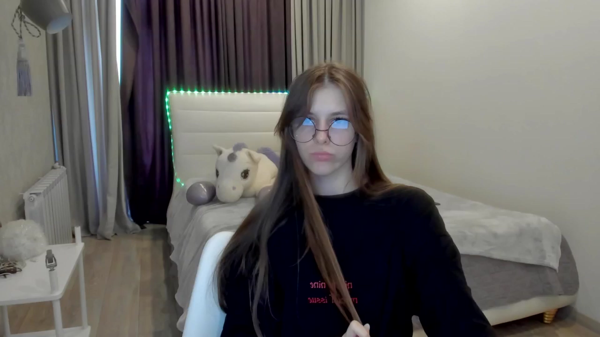 Gallery image thumbnail from BeataNorr's myfreecams stream on, 07/26/2025, 11:08 image 4 of 20