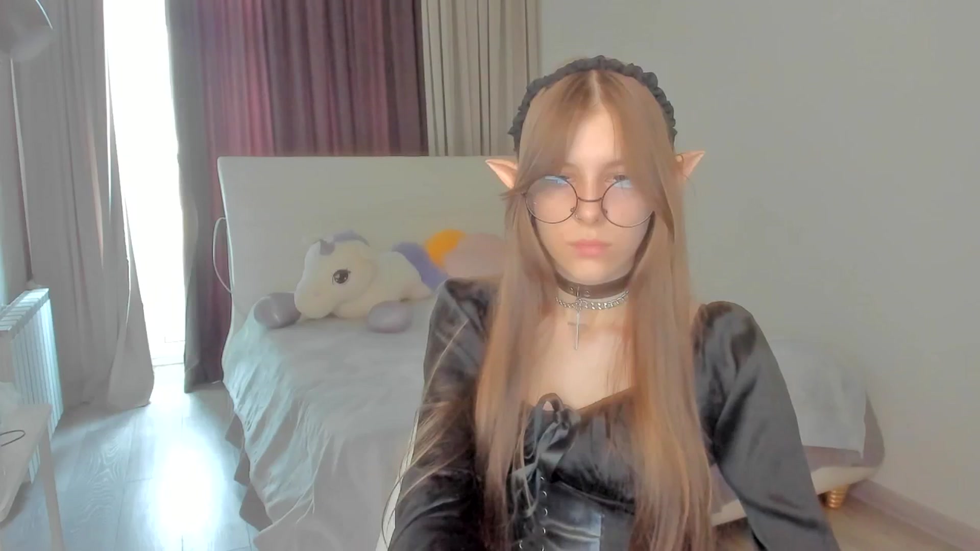 Gallery image thumbnail from BeataNorr's myfreecams stream on, 08/01/2025, 09:27 image 9 of 20