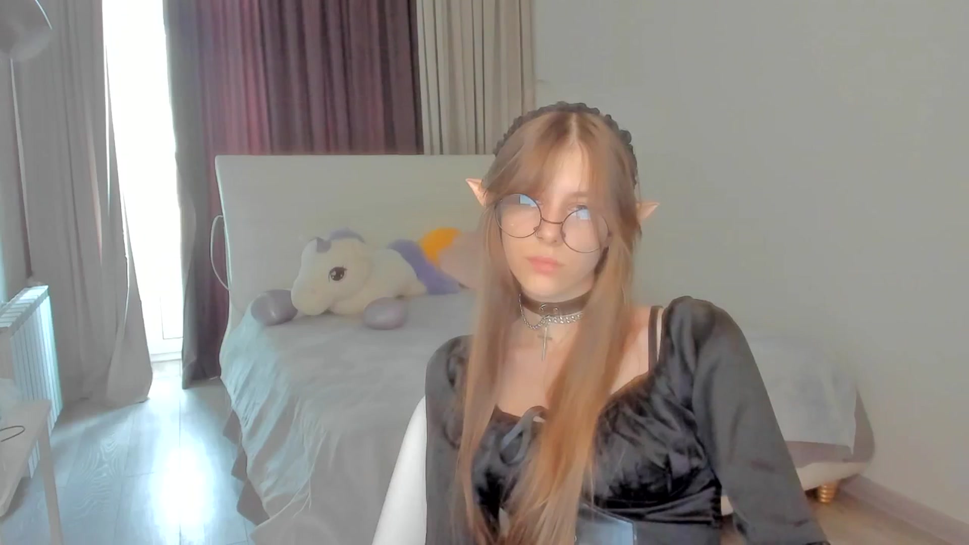 Gallery image thumbnail from BeataNorr's myfreecams stream on, 08/01/2025, 09:27 image 15 of 20