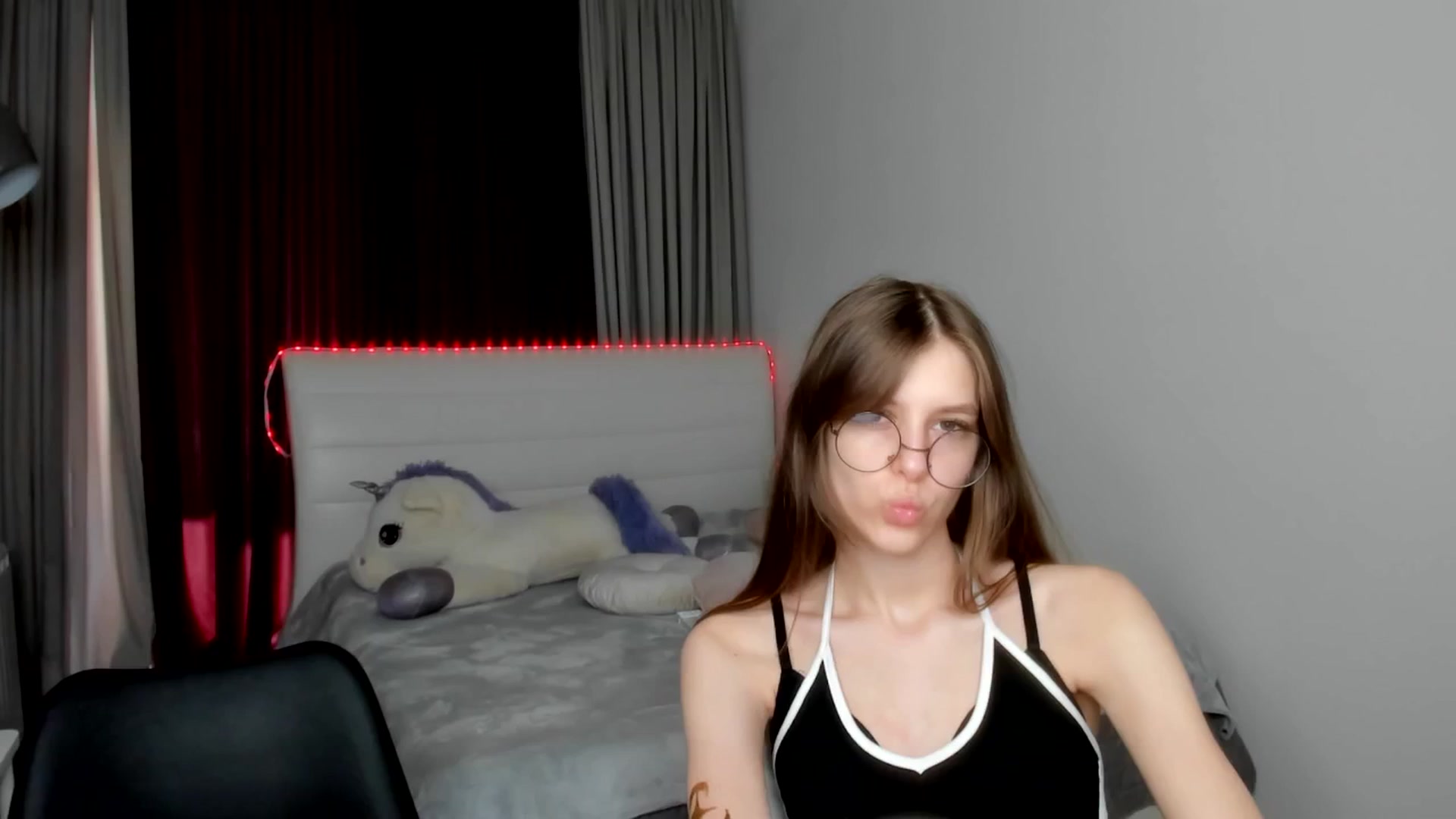 Gallery image thumbnail from BeataNorr's myfreecams stream on, 08/02/2025, 09:32 image 2 of 20