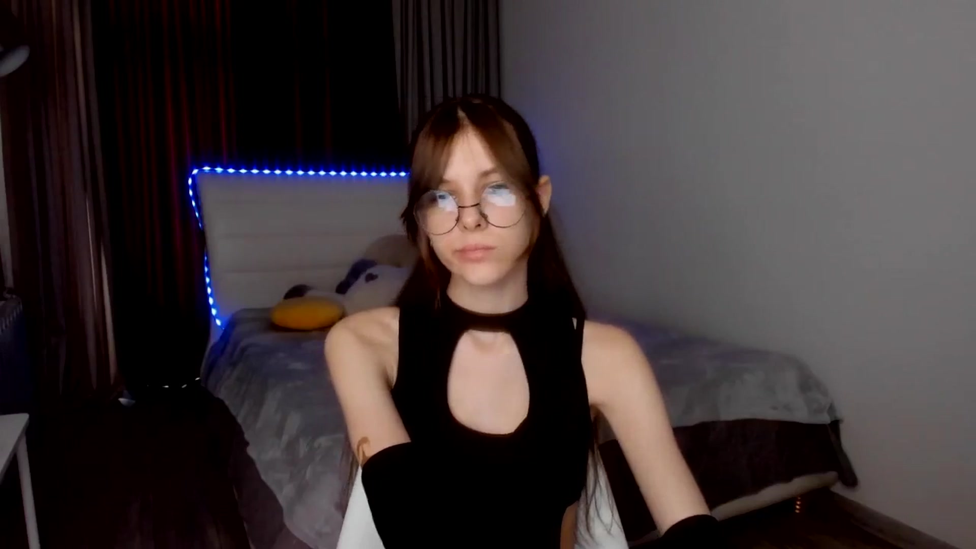 Gallery image thumbnail from BeataNorr's myfreecams stream on, 08/04/2025, 11:48 image 5 of 20