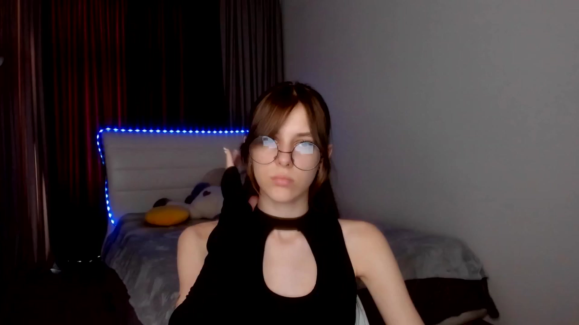 Gallery image thumbnail from BeataNorr's myfreecams stream on, 08/04/2025, 13:07 image 13 of 20