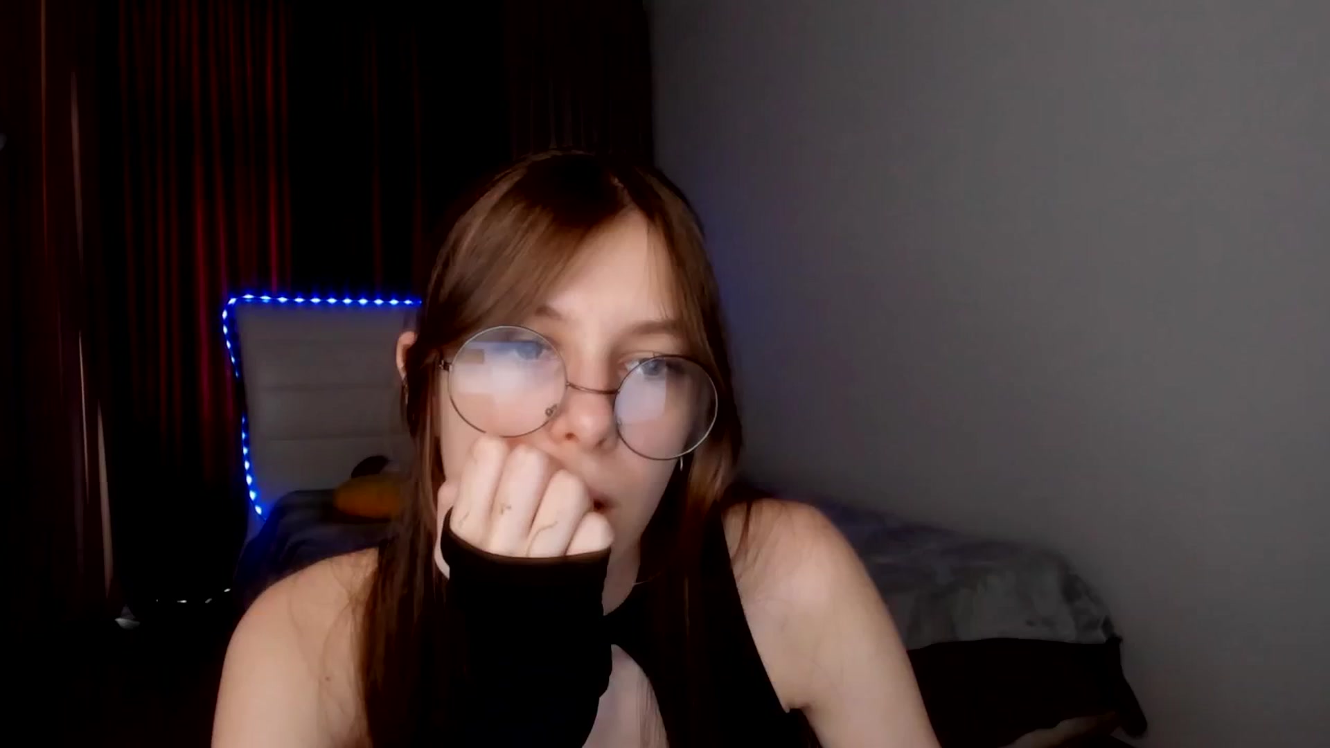 Gallery image thumbnail from BeataNorr's myfreecams stream on, 08/04/2025, 13:07 image 9 of 20