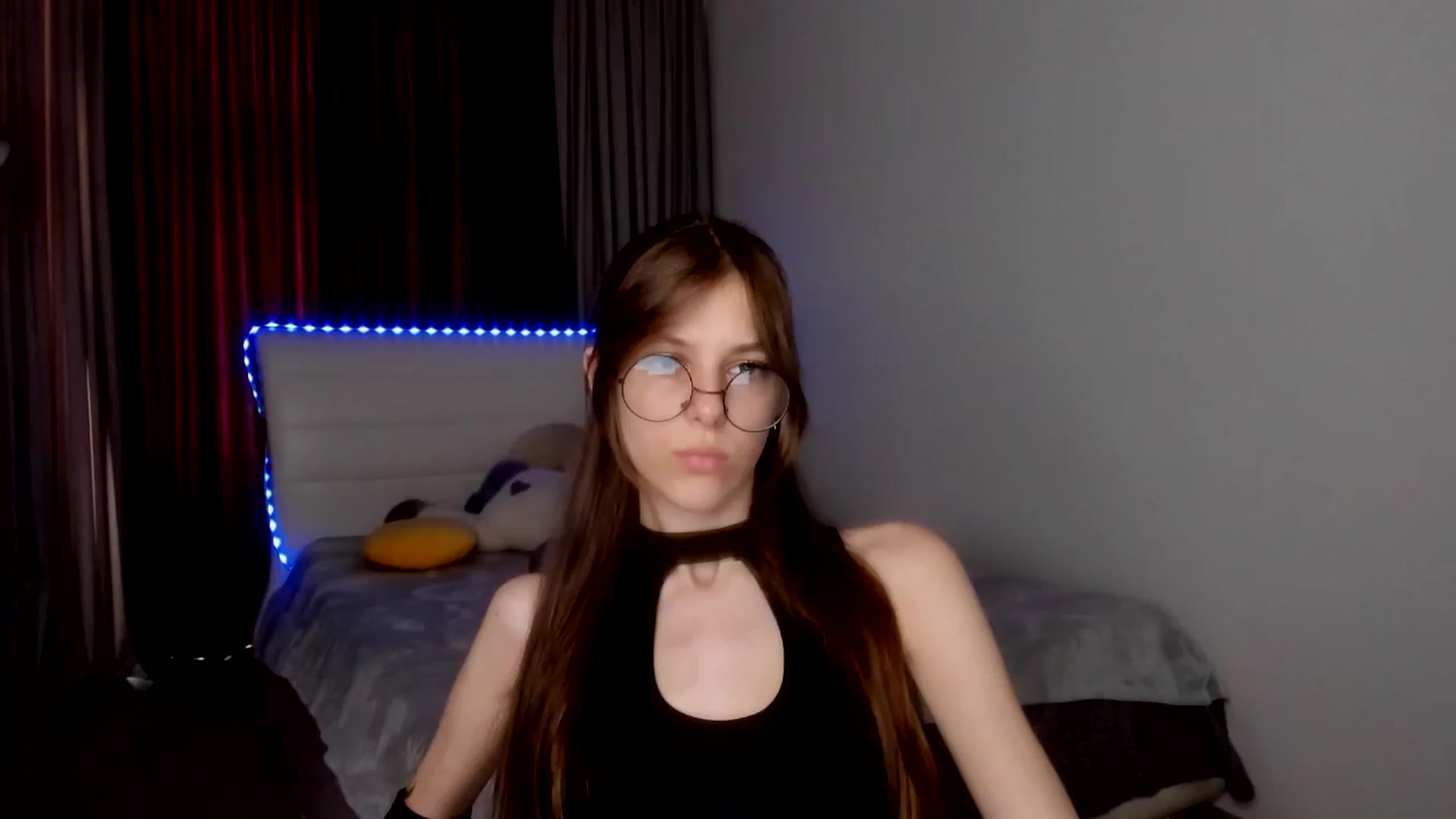 Gallery image thumbnail from BeataNorr's myfreecams stream on, 08/04/2025, 13:07 image 17 of 20