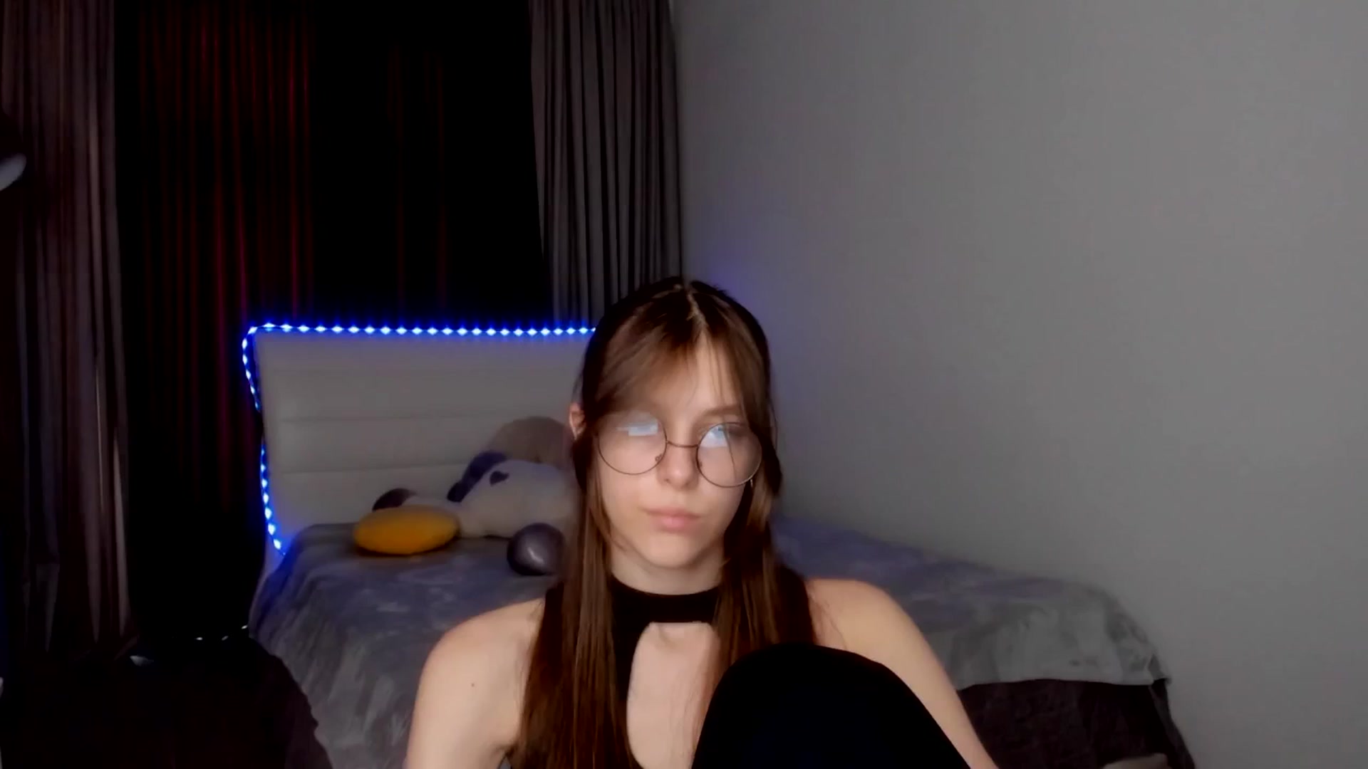 Gallery image thumbnail from BeataNorr's myfreecams stream on, 08/04/2025, 14:21 image 9 of 20