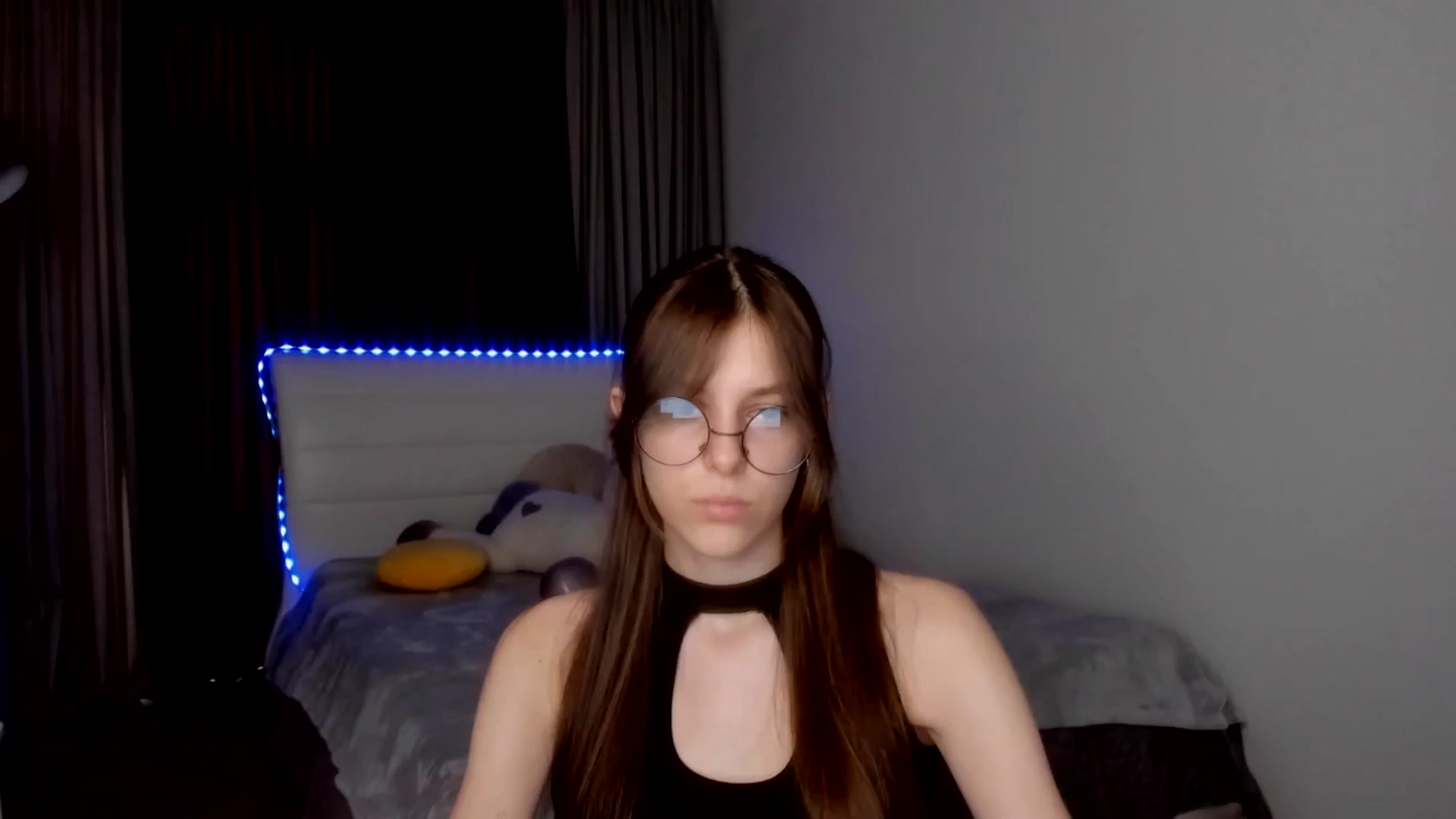 Gallery image thumbnail from BeataNorr's myfreecams stream on, 08/04/2025, 14:21 image 17 of 20