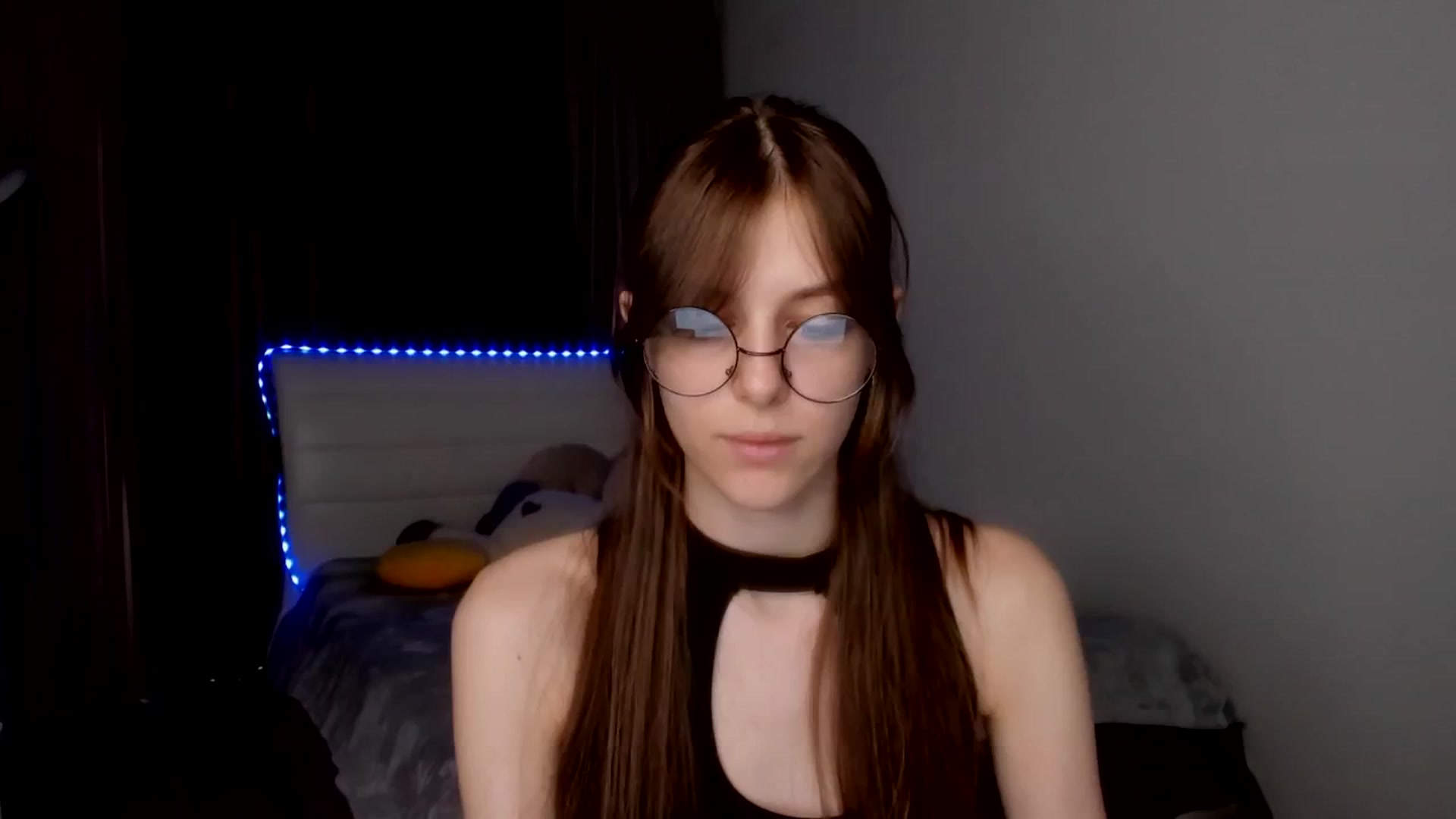 Gallery image thumbnail from BeataNorr's myfreecams stream on, 08/04/2025, 14:21 image 18 of 20