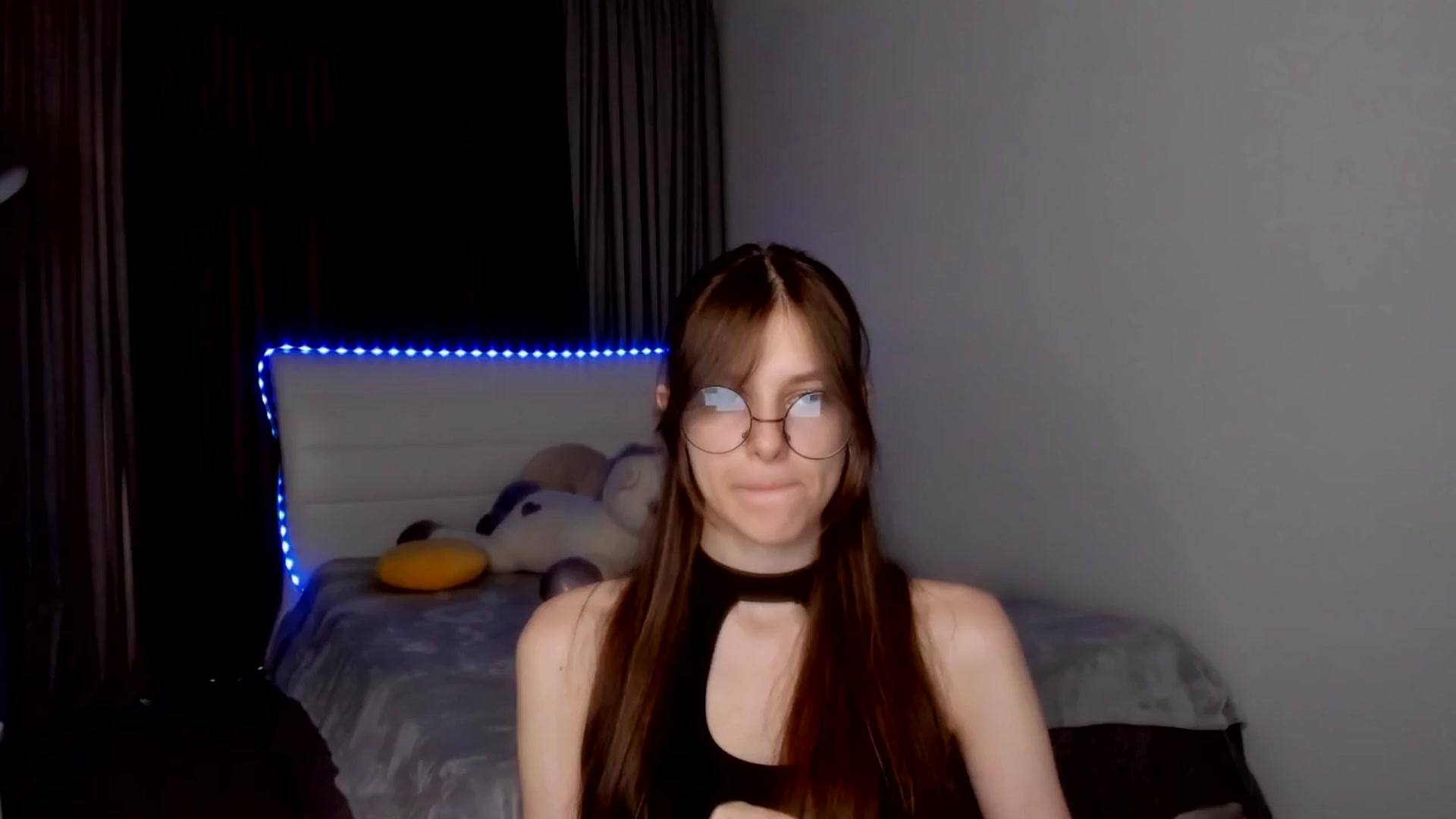 Gallery image thumbnail from BeataNorr's myfreecams stream on, 08/04/2025, 14:21 image 16 of 20