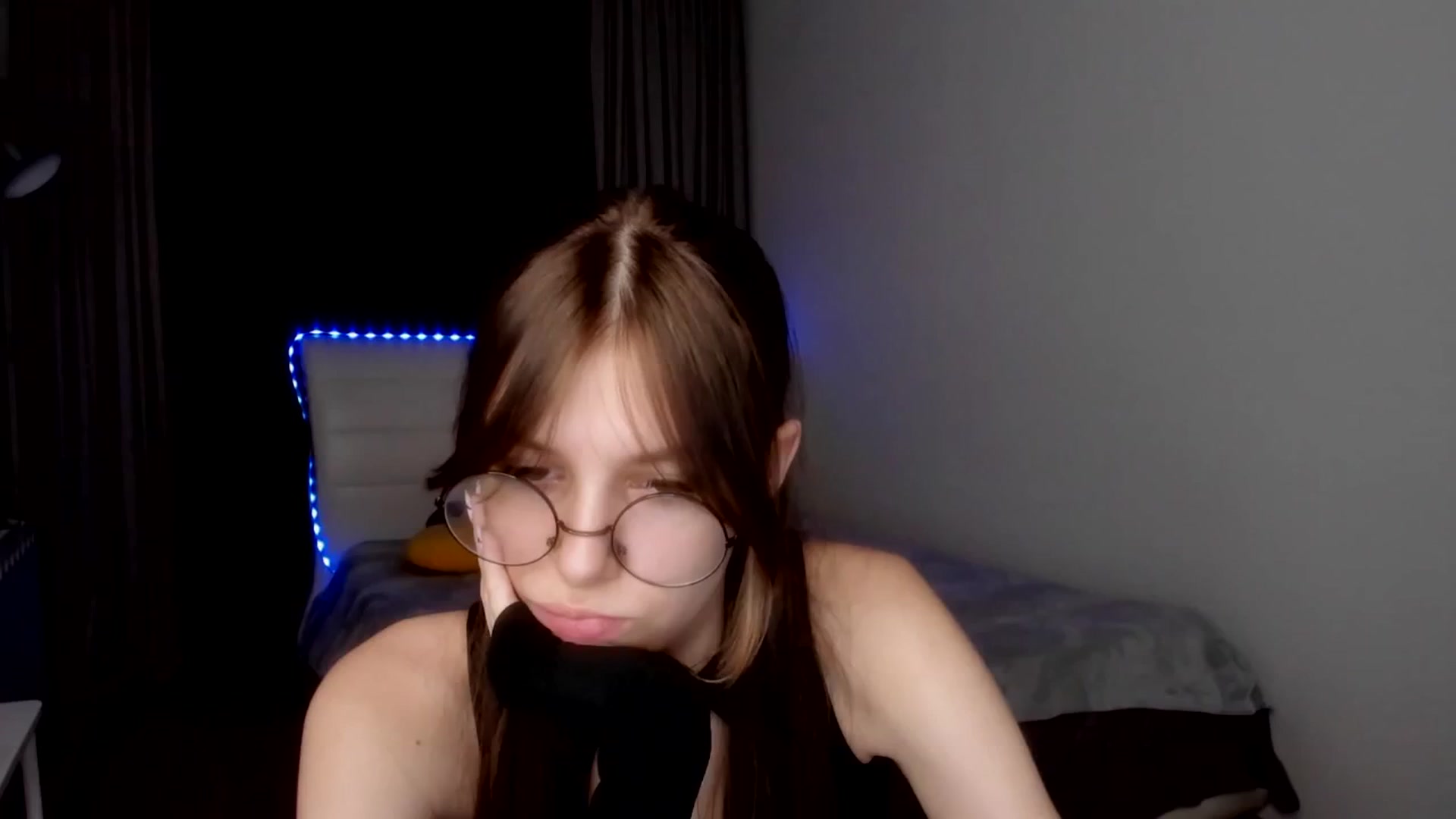 Gallery image thumbnail from BeataNorr's myfreecams stream on, 08/04/2025, 16:46 image 13 of 20