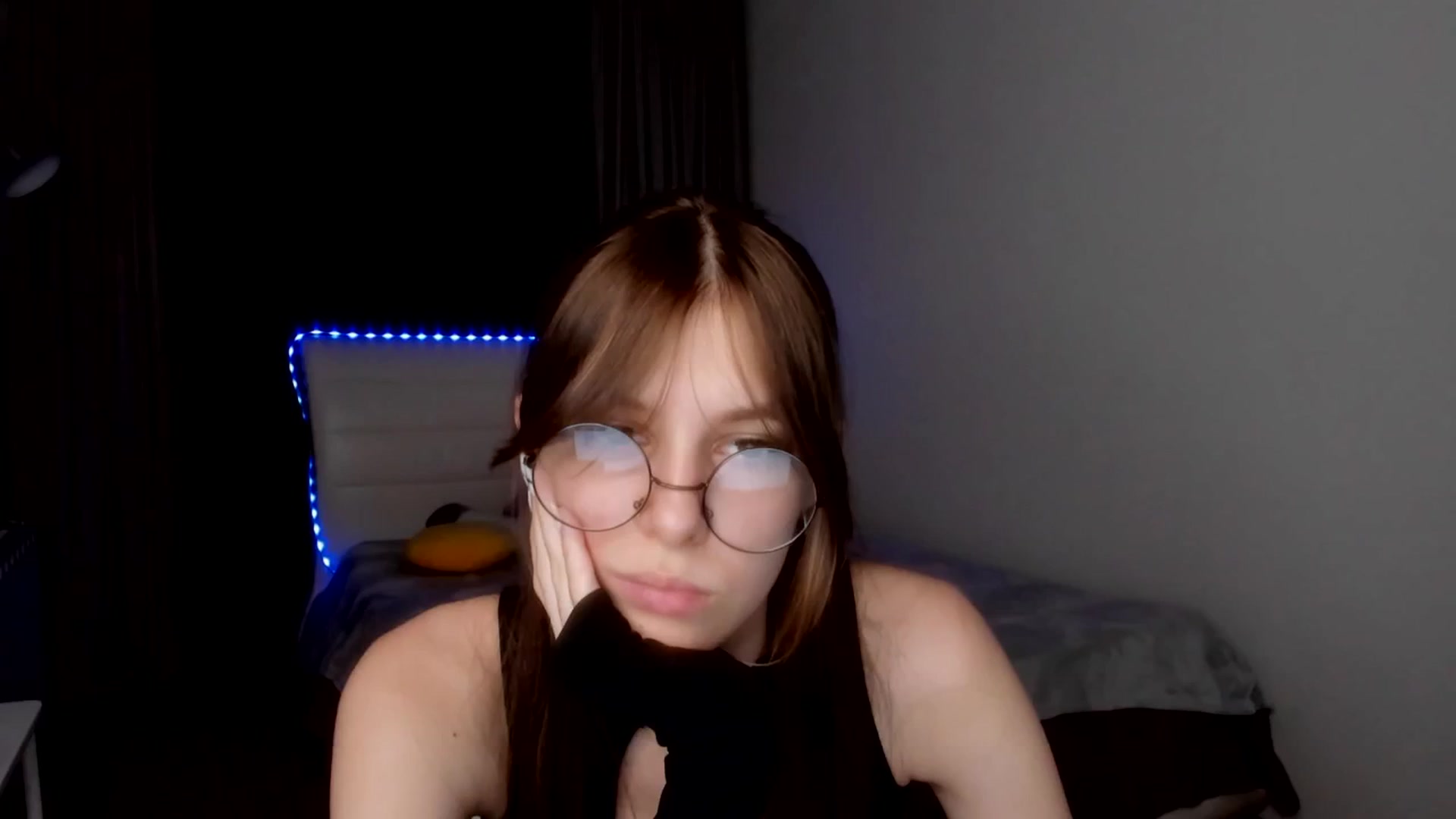 Gallery image thumbnail from BeataNorr's myfreecams stream on, 08/04/2025, 16:46 image 14 of 20