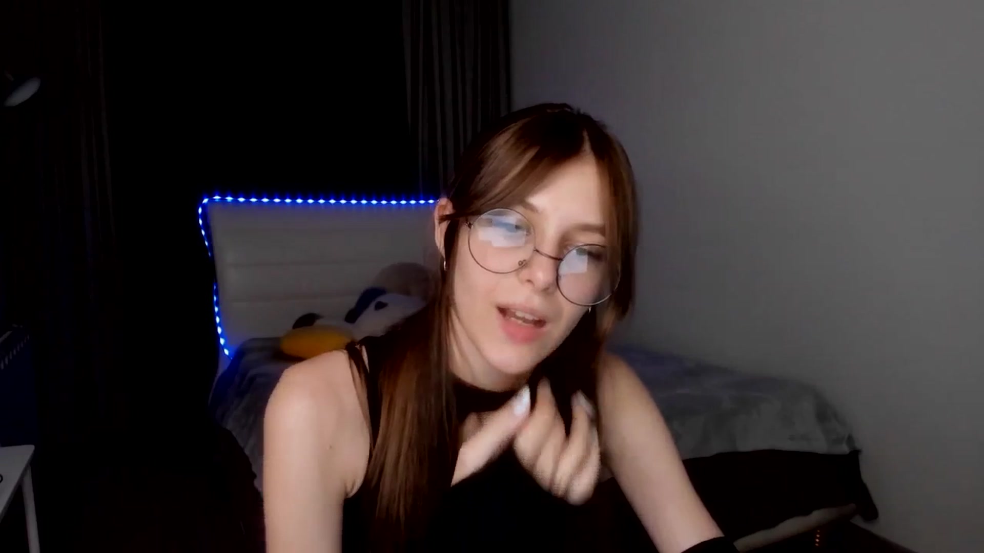 Gallery image thumbnail from BeataNorr's myfreecams stream on, 08/04/2025, 18:01 image 4 of 20