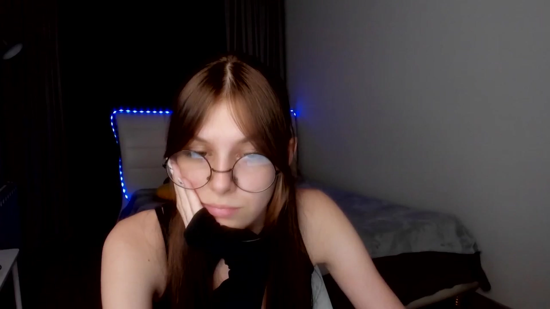 Gallery image thumbnail from BeataNorr's myfreecams stream on, 08/04/2025, 18:01 image 8 of 20