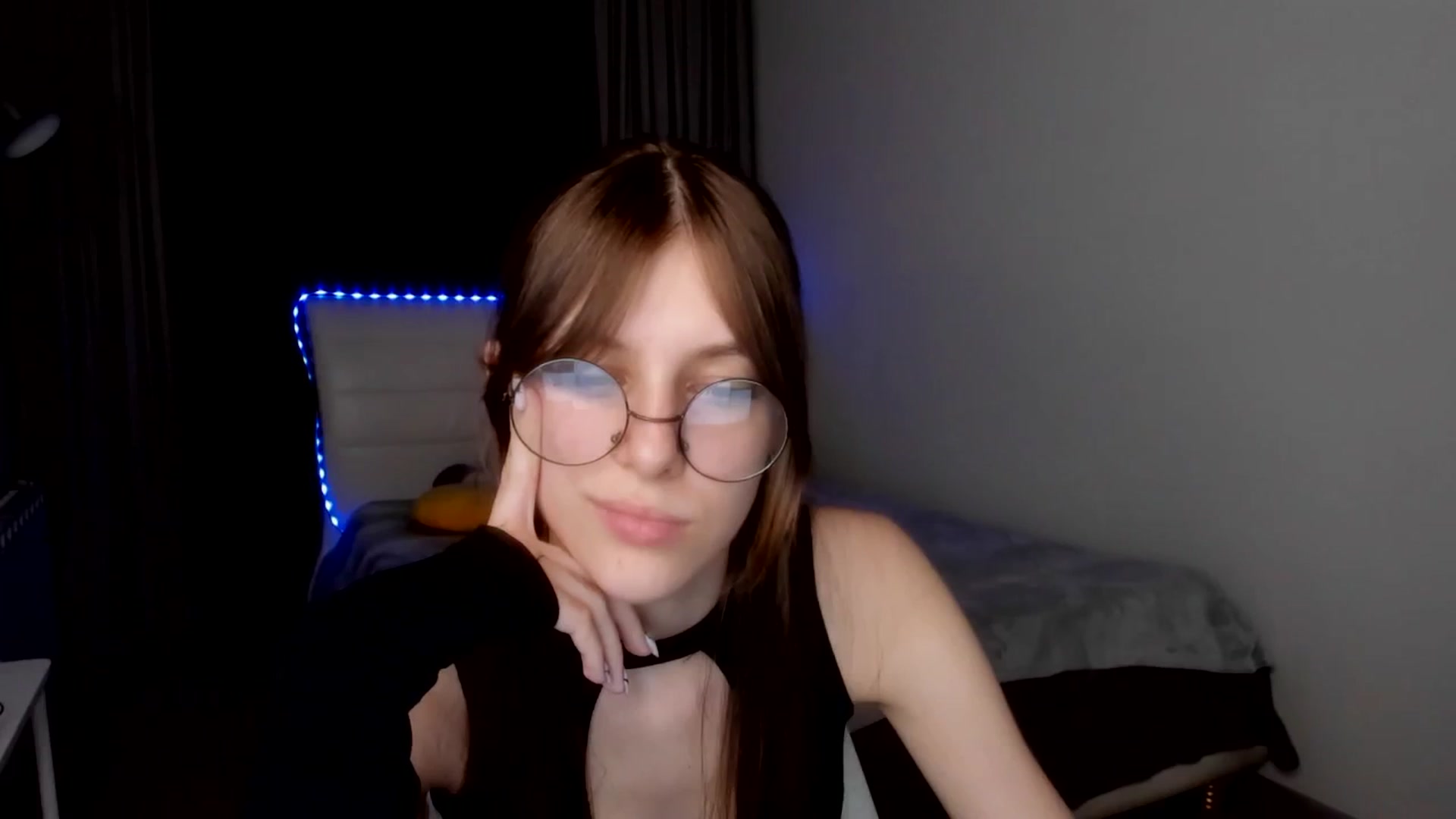 Gallery image thumbnail from BeataNorr's myfreecams stream on, 08/04/2025, 18:01 image 19 of 20