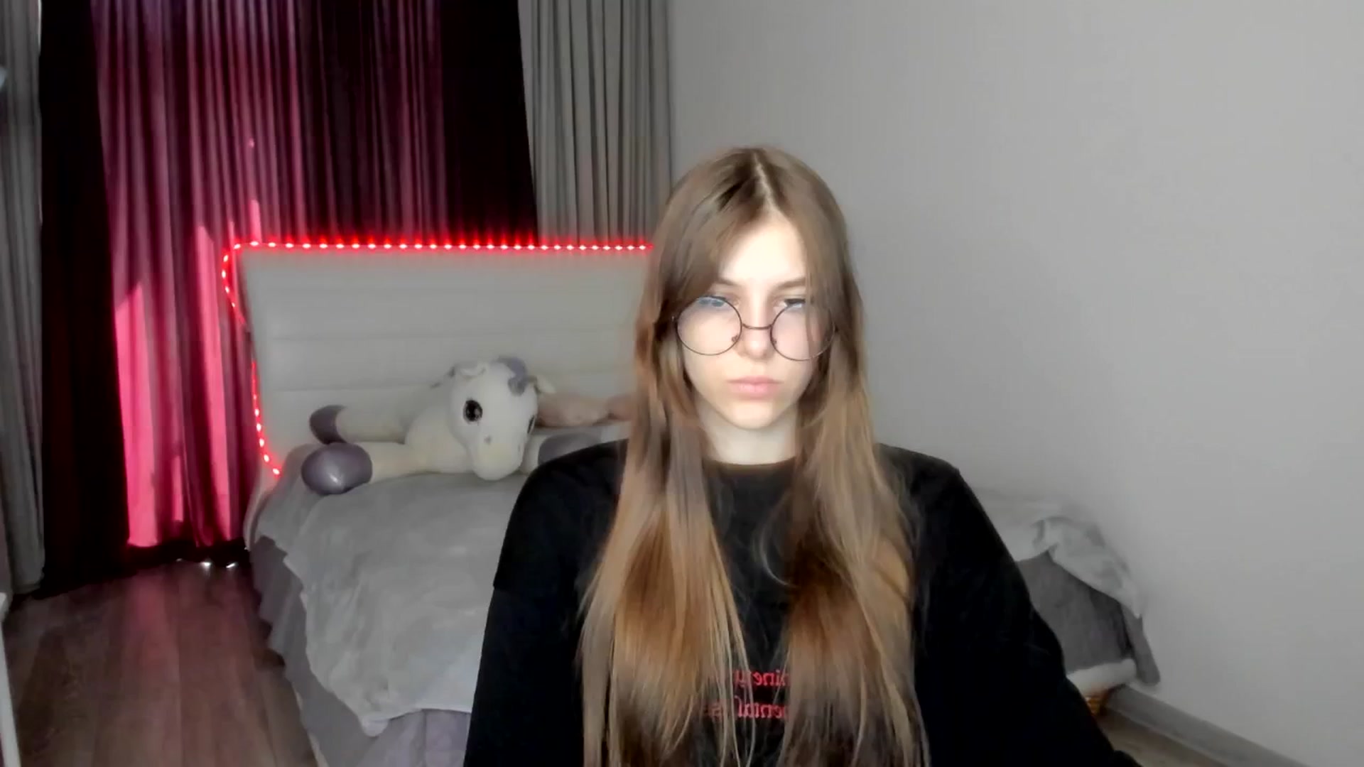 Gallery image thumbnail from BeataNorr's myfreecams stream on, 08/06/2025, 07:44 image 9 of 20