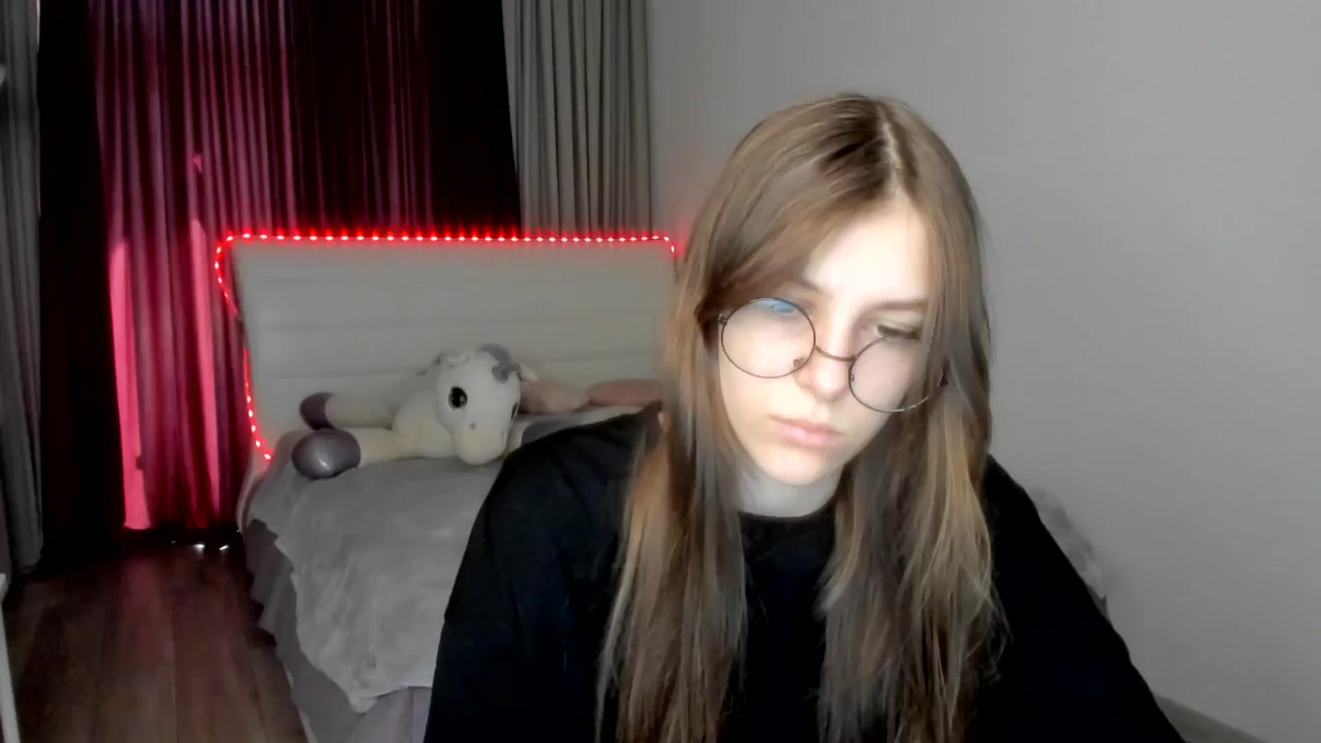 Gallery image thumbnail from BeataNorr's myfreecams stream on, 08/06/2025, 07:44 image 6 of 20