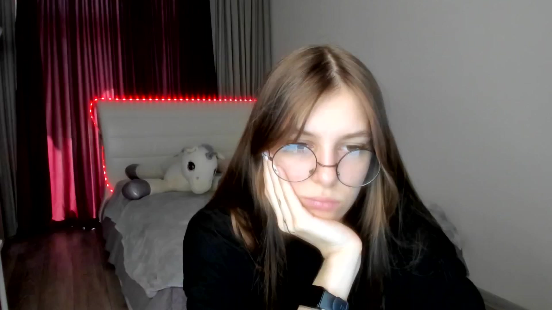 Gallery image thumbnail from BeataNorr's myfreecams stream on, 08/06/2025, 07:44 image 16 of 20